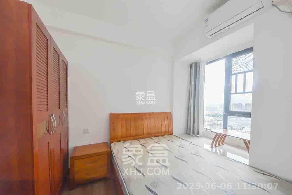 建发中央悦府  3室2厅2卫   3200.00元/月室内图