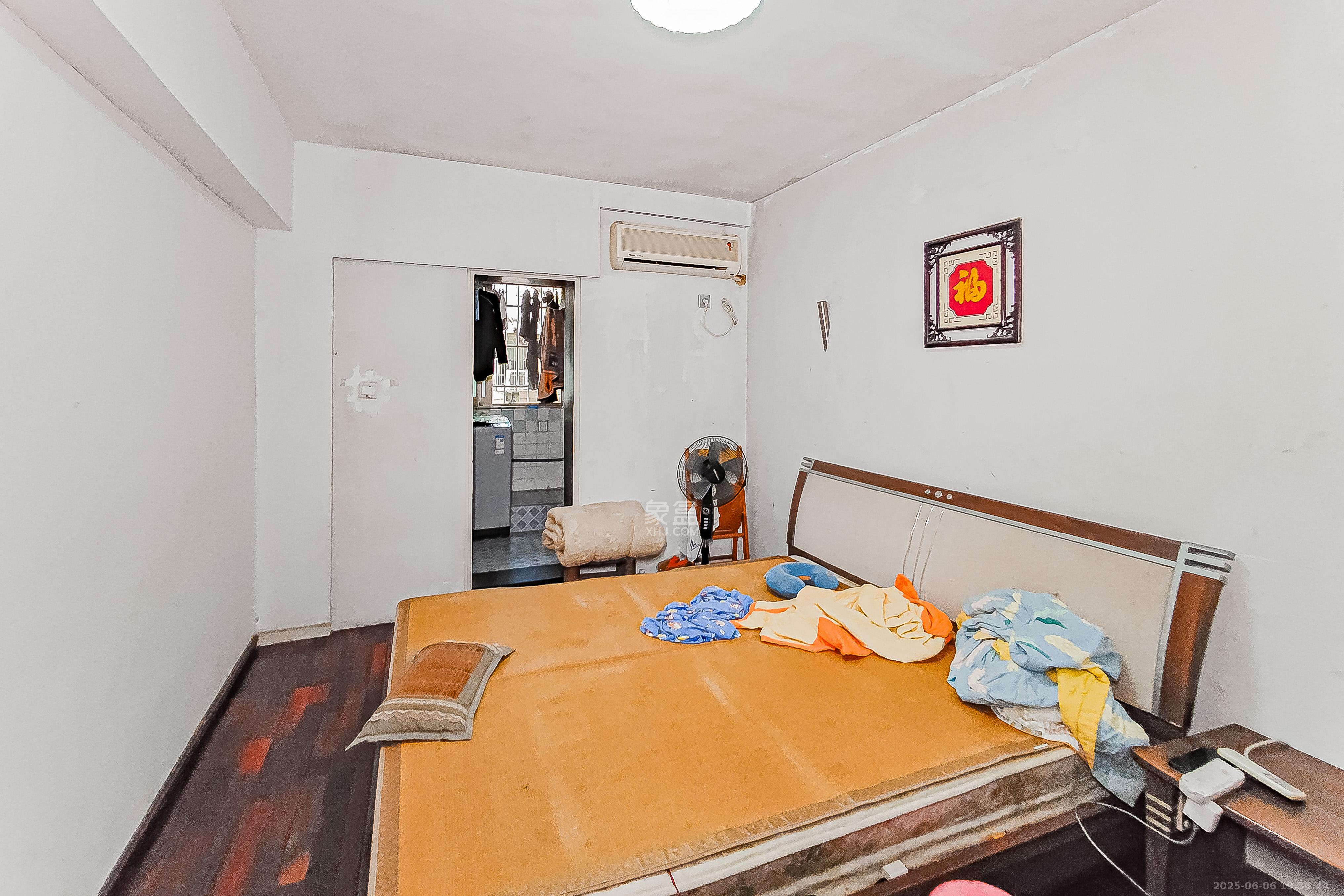 金泰小区  3室2厅1卫    76.8万 金泰小区  3室2厅1卫    76.8万卧室