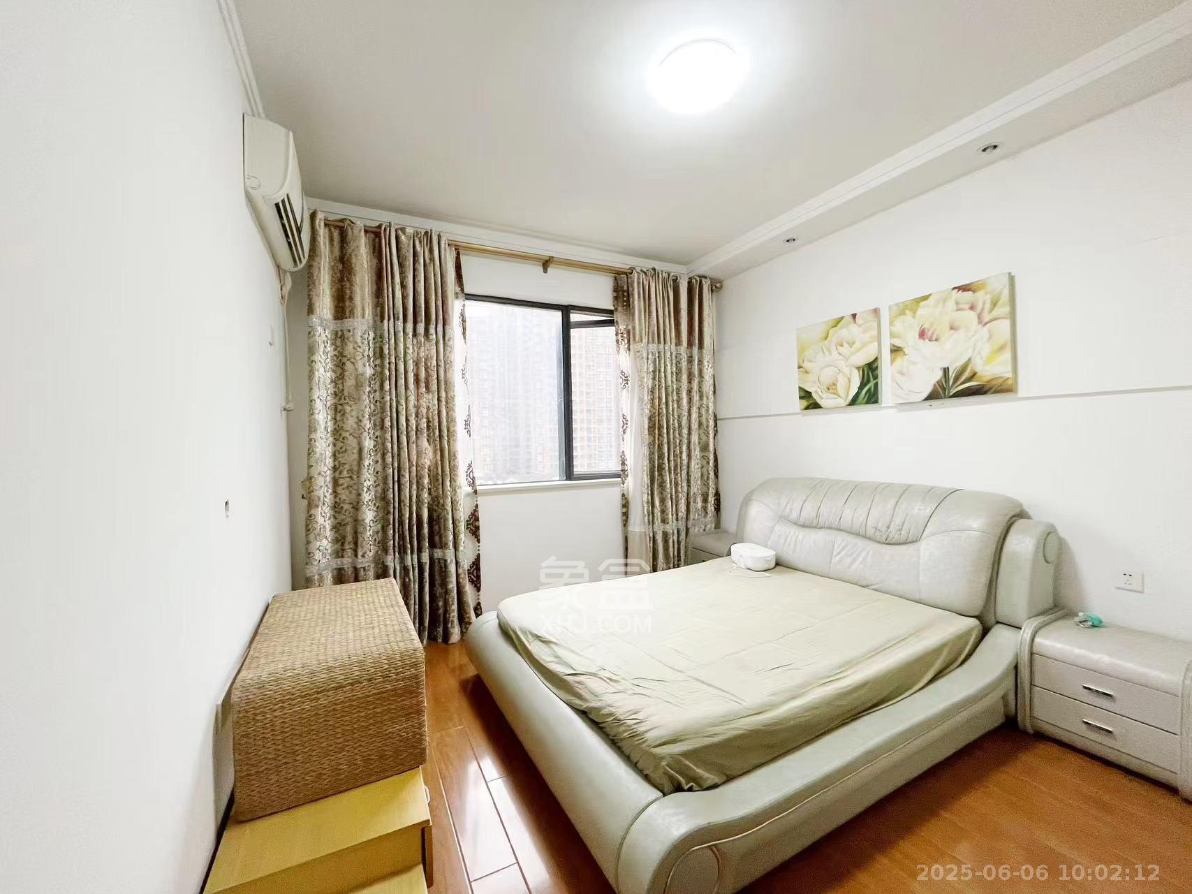 珠江东方明珠(新地东方明珠)一二期 3室2厅2卫 2000.0元/月 珠江东方明珠(新地东方明珠)一二期 3室2厅2卫 2000.0元/月室内图