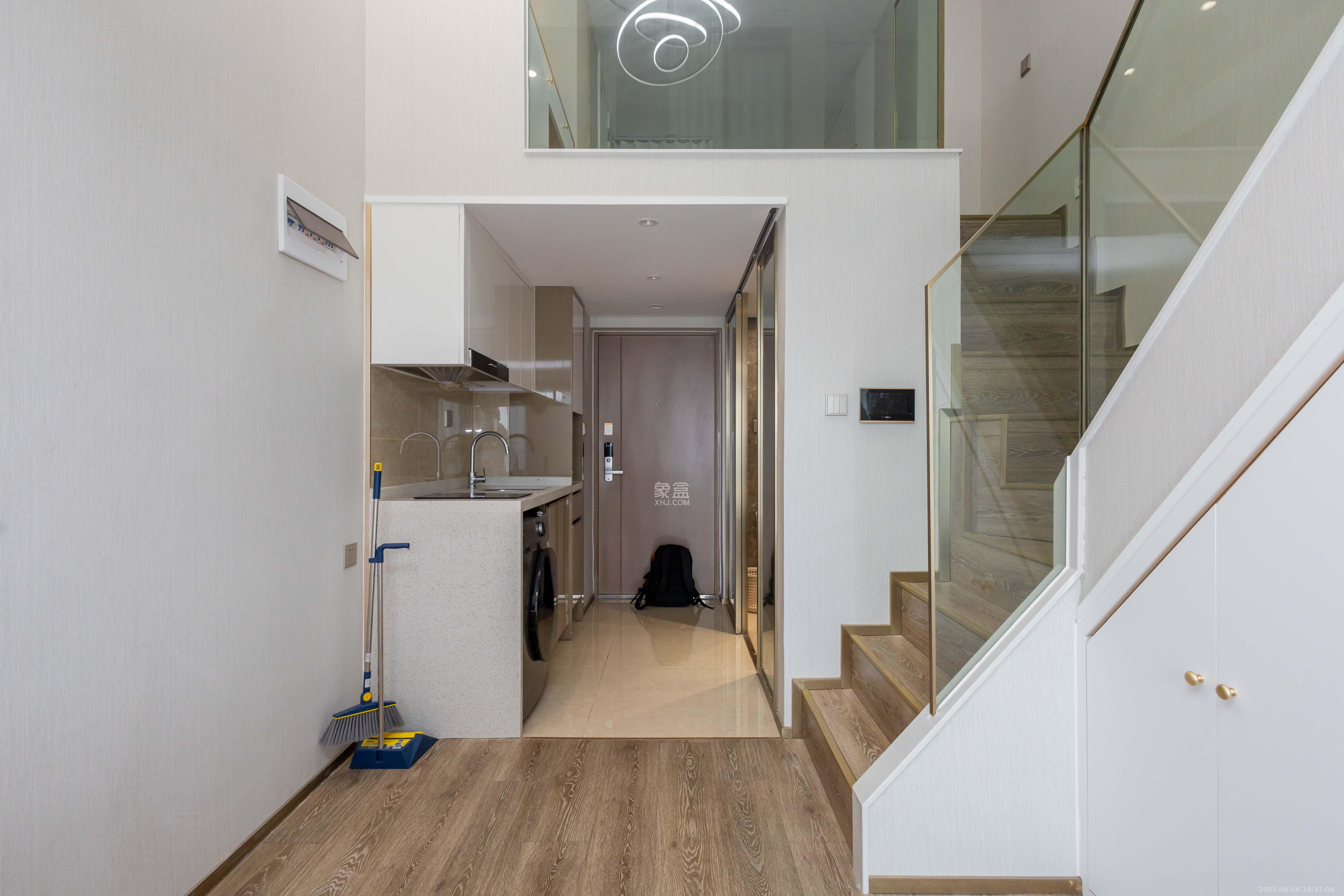 华远海蓝郡  1室0厅0卫    26.0万 华远海蓝郡  1室0厅0卫    26.0万客厅