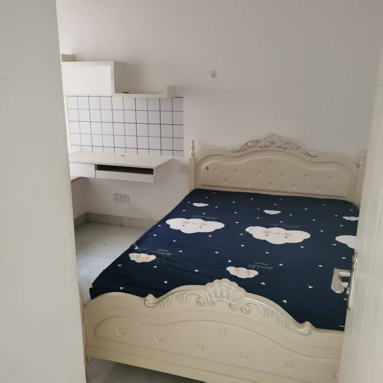 愉景湾东域  1室3厅2卫   1500.00元/月室内图
