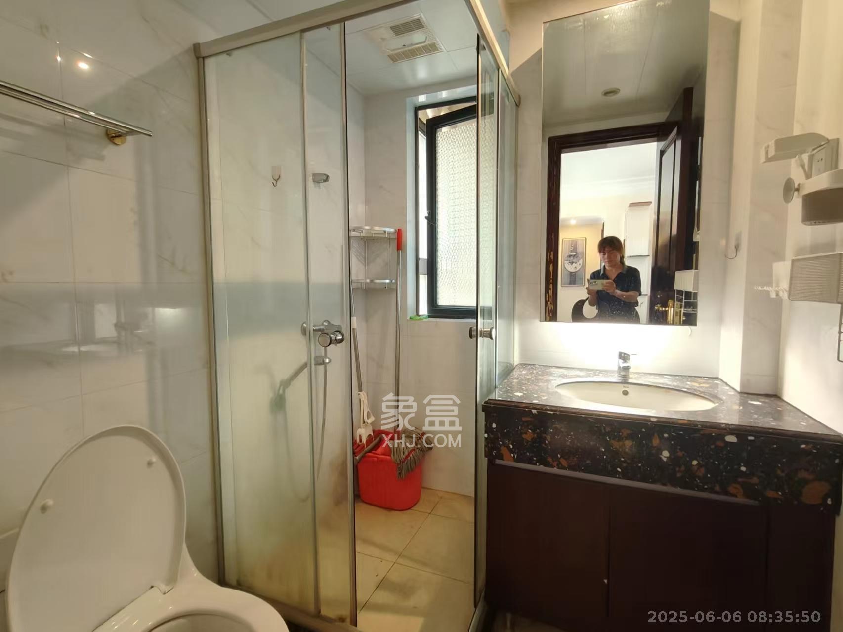 恒大江湾  3室2厅1卫    2400.0元/月室内图