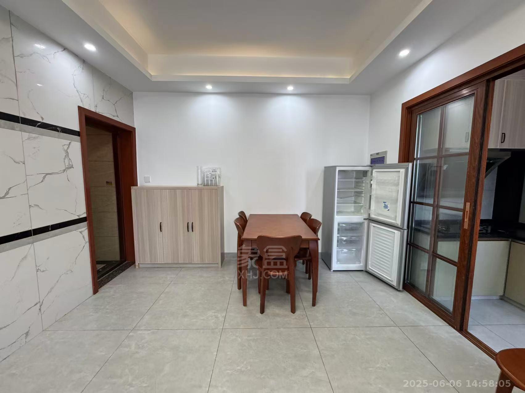 庐山一号 1室1厅1卫 1500.0元/月 庐山一号 1室1厅1卫 1500.0元/月室内图