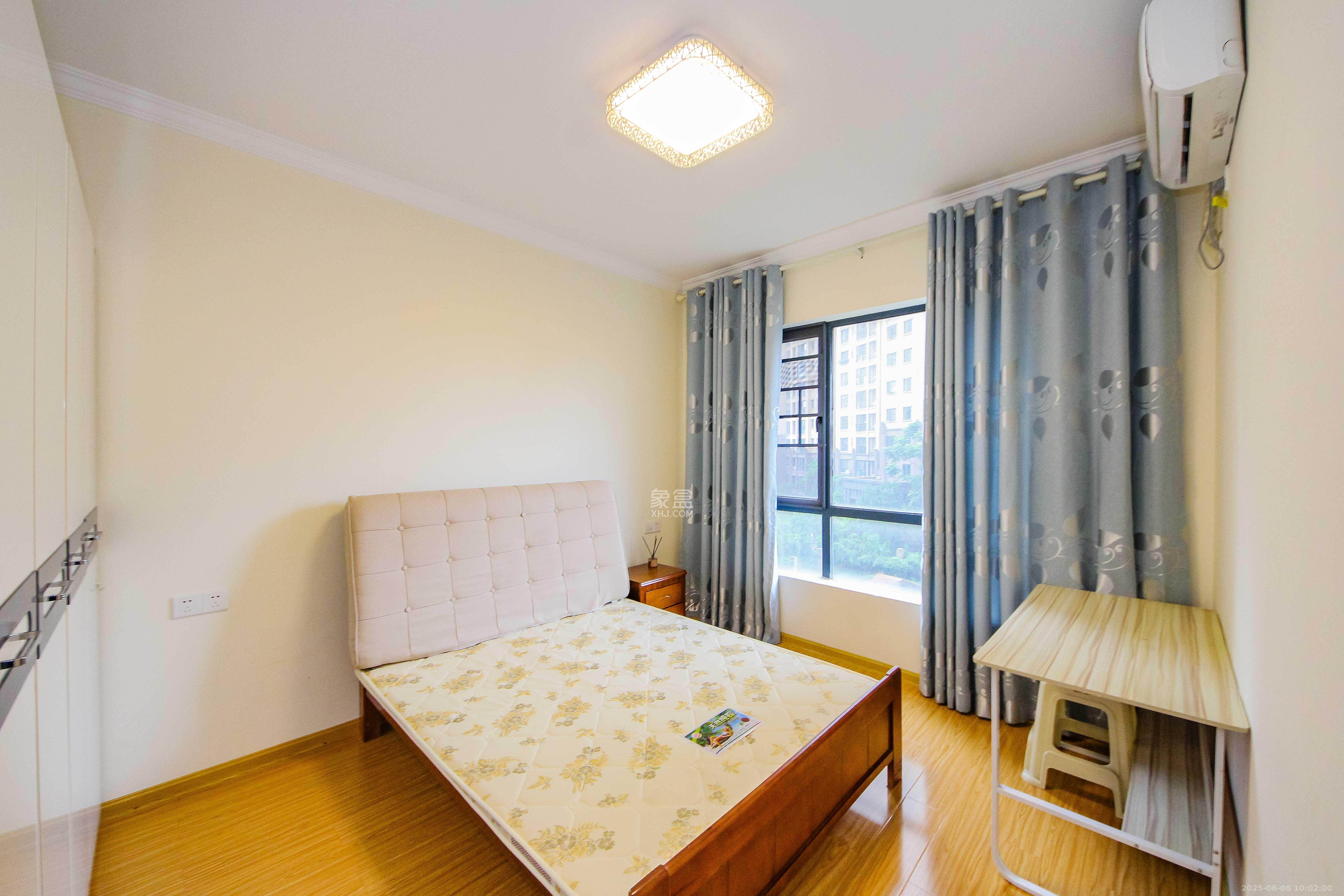 湘熙水郡(观澜海赋家园) 3室2厅1卫 86.0万 湘熙水郡(观澜海赋家园) 3室2厅1卫 86.0万卧室