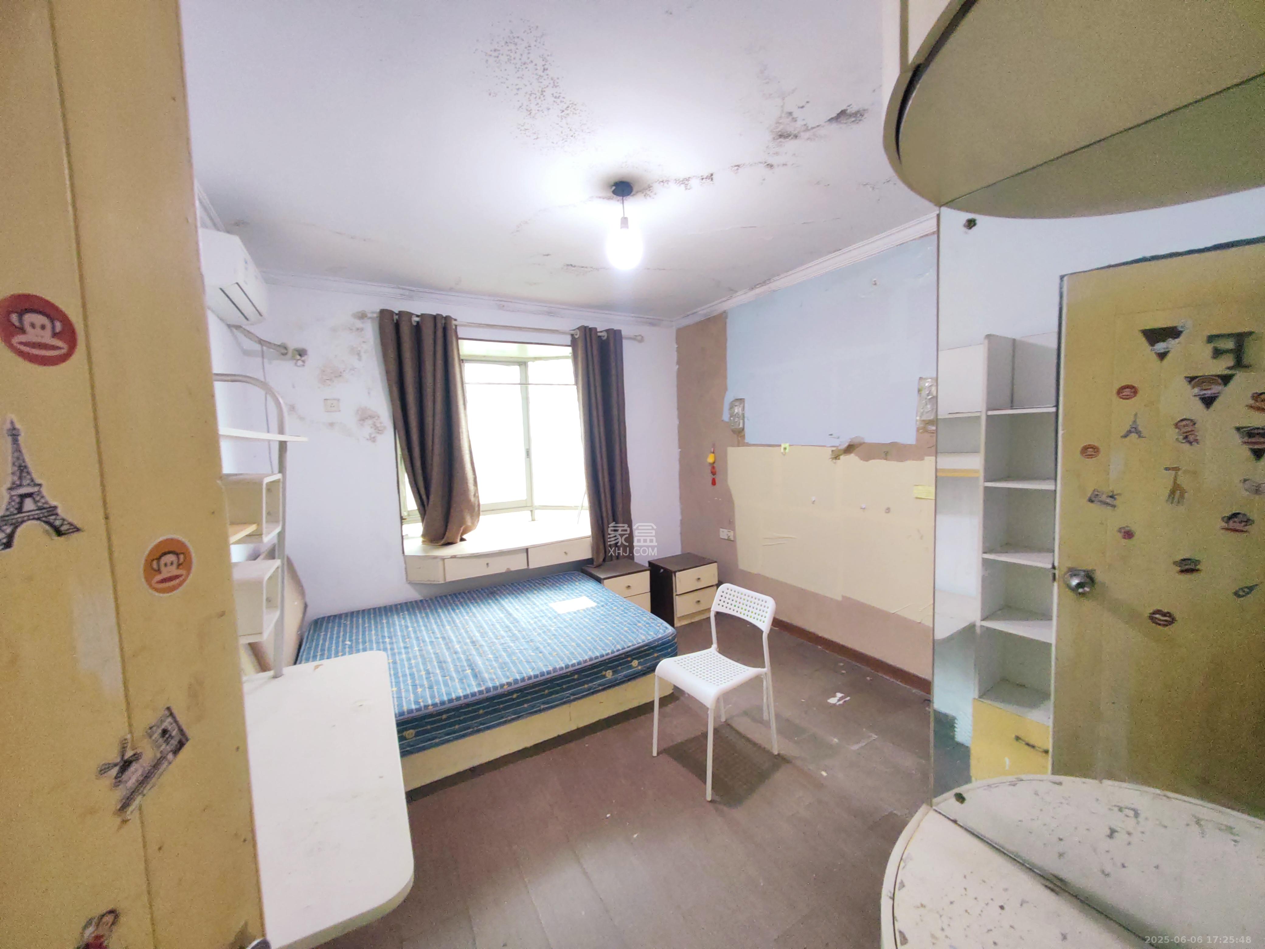 富湘园  6室2厅2卫   2600.00元/月室内图