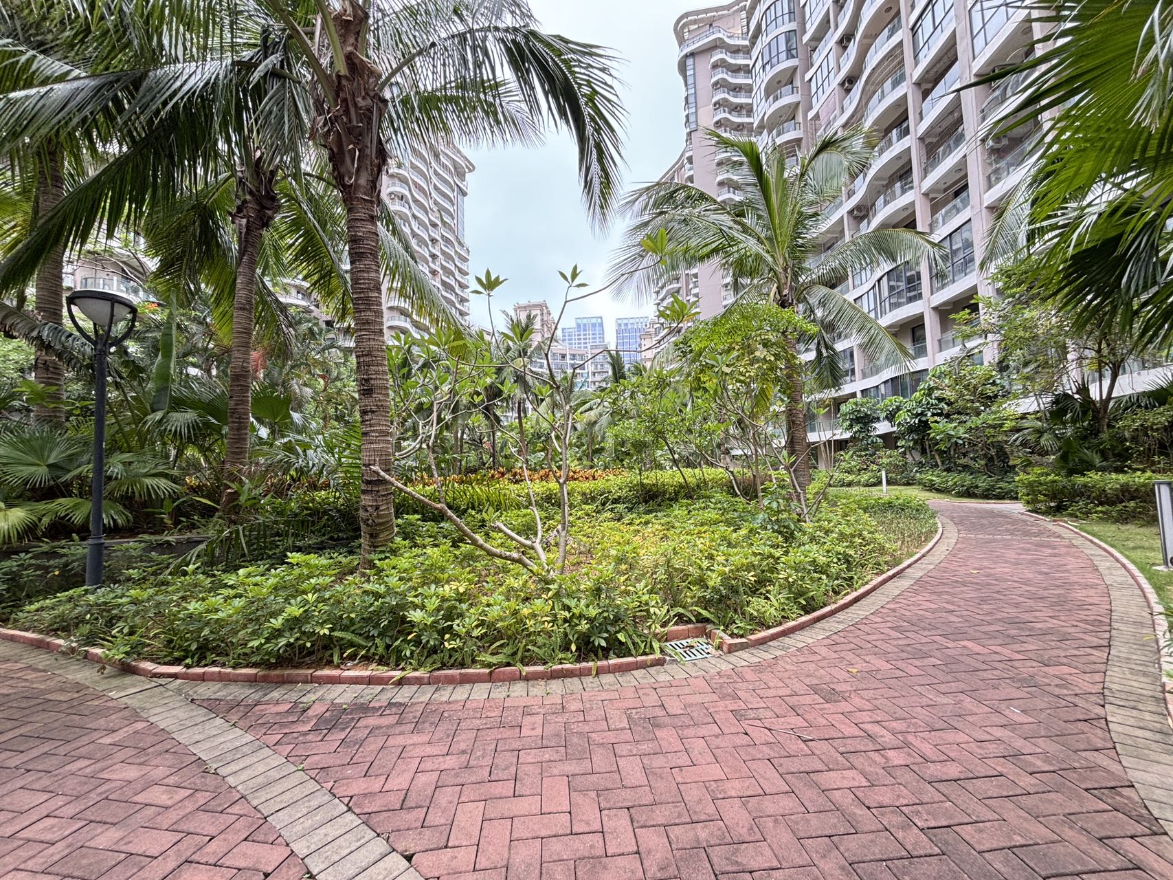 绿地海长流一期 2室2厅1卫 120.0万 绿地海长流一期 2室2厅1卫 120.0万小区图