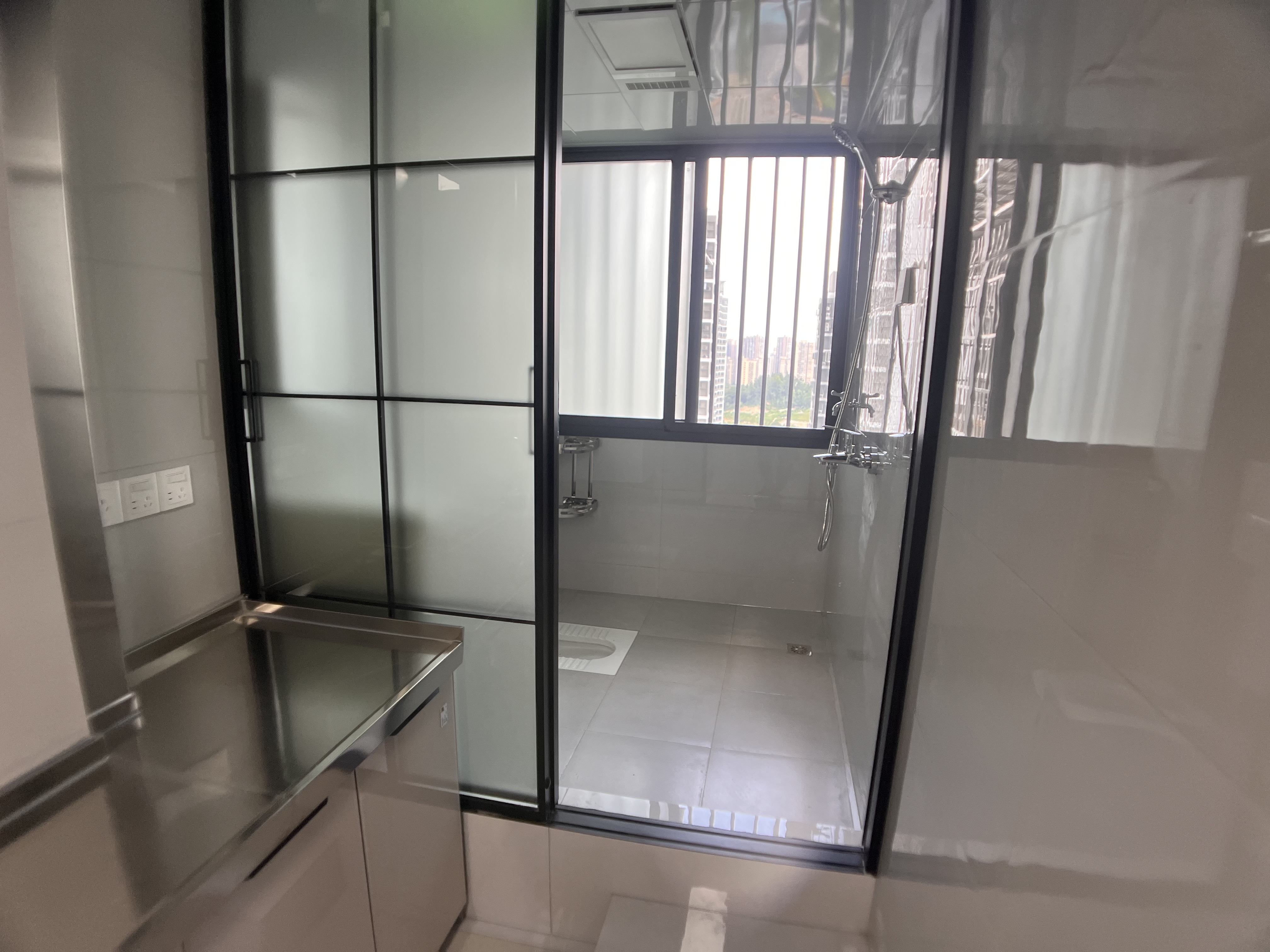 谷山景苑  1室1厅1卫   1400.00元/月户型图