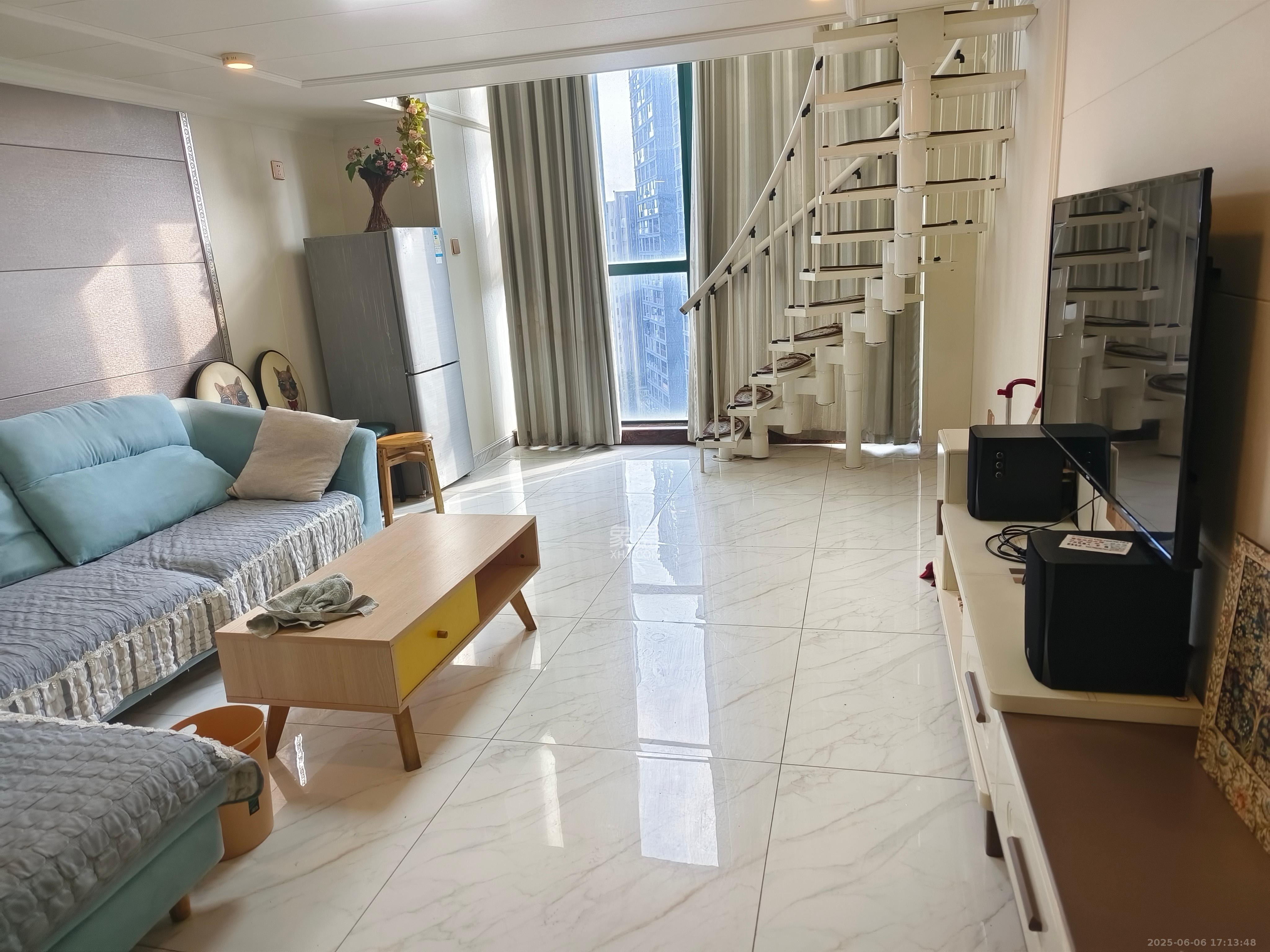 洋湖时代 1室1厅1卫 1600.0元/月 洋湖时代 1室1厅1卫 1600.0元/月室内图