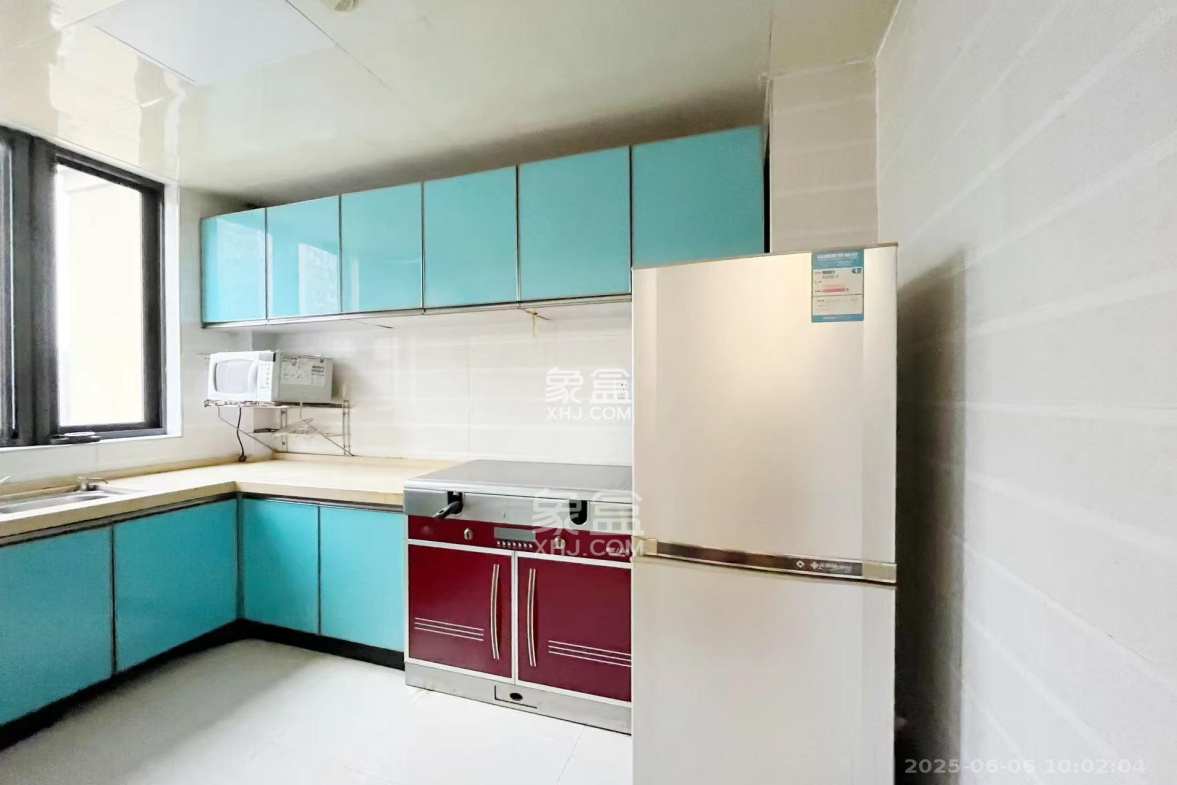 珠江东方明珠(新地东方明珠)一二期 3室2厅2卫 2000.0元/月 珠江东方明珠(新地东方明珠)一二期 3室2厅2卫 2000.0元/月室内图