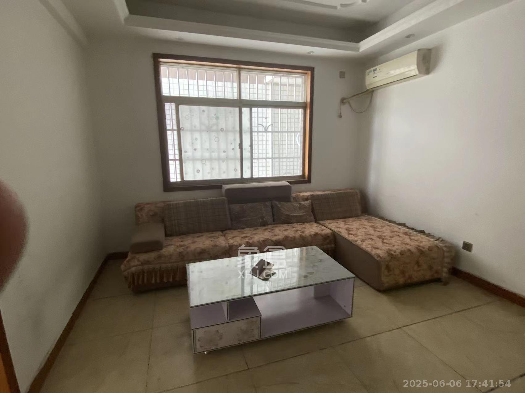 东方新世界 2室2厅1卫 2500.0元/月 东方新世界 2室2厅1卫 2500.0元/月室内图