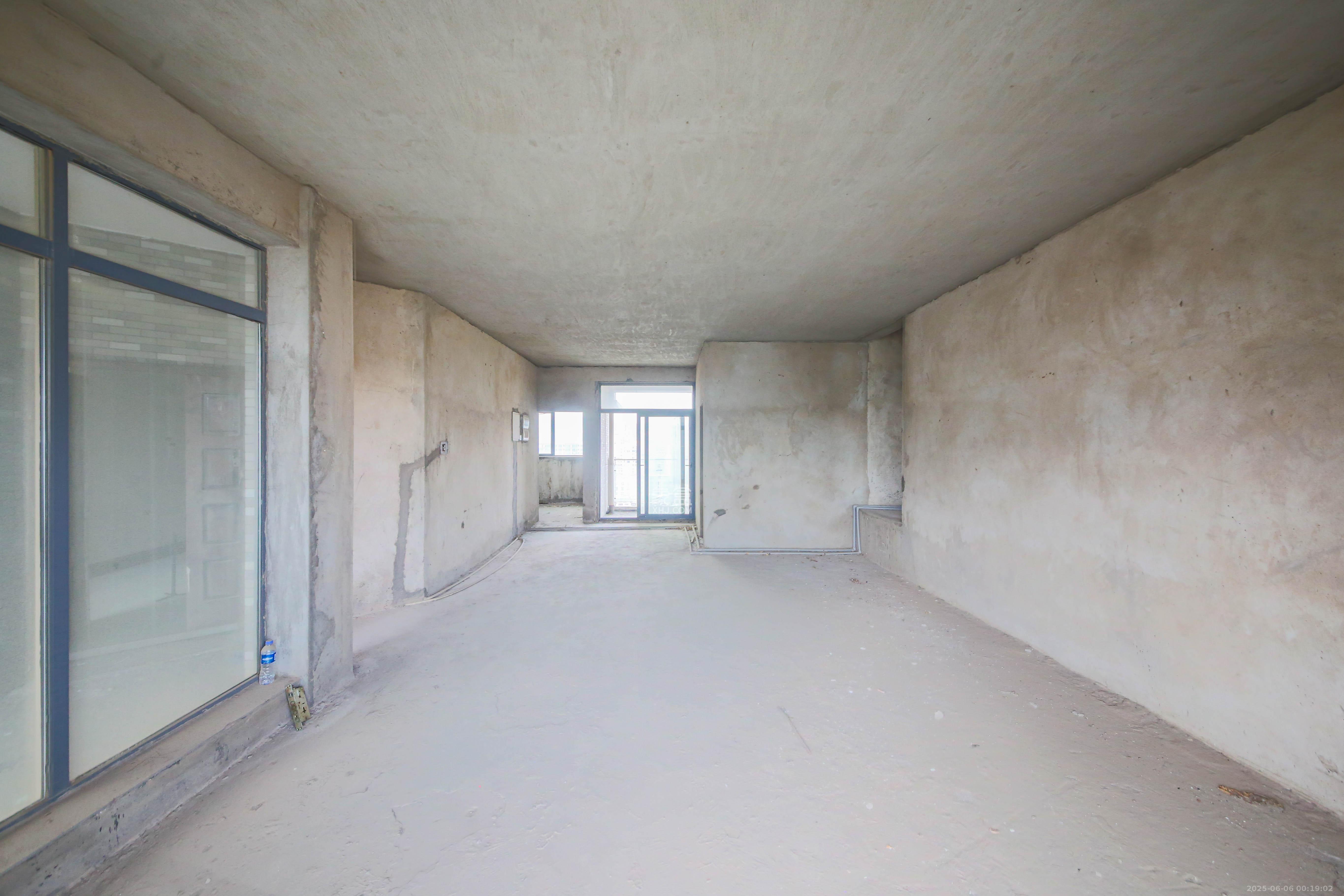 梦网景园  4室2厅2卫    169.8万 梦网景园  4室2厅2卫    169.8万