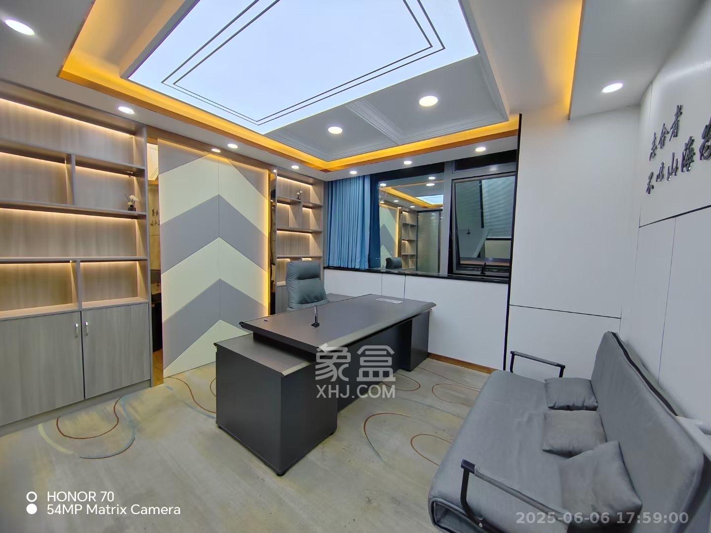 百脑汇大厦(友阿百货) 3室1厅1卫 6200.0元/月 百脑汇大厦(友阿百货) 3室1厅1卫 6200.0元/月室内图