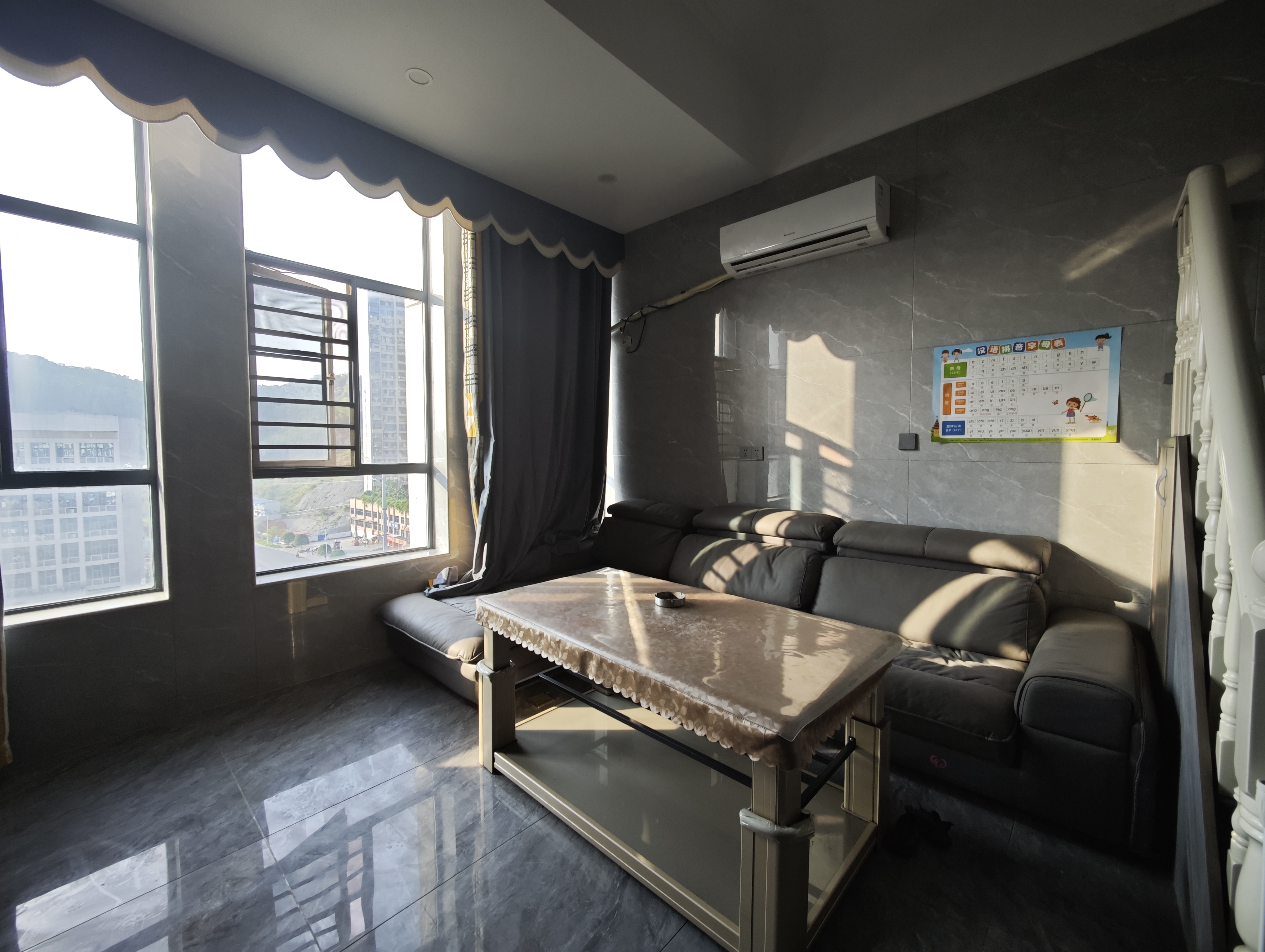 百弘学府城  2室1厅1卫    1300.0元/月 百弘学府城  2室1厅1卫    1300.0元/月