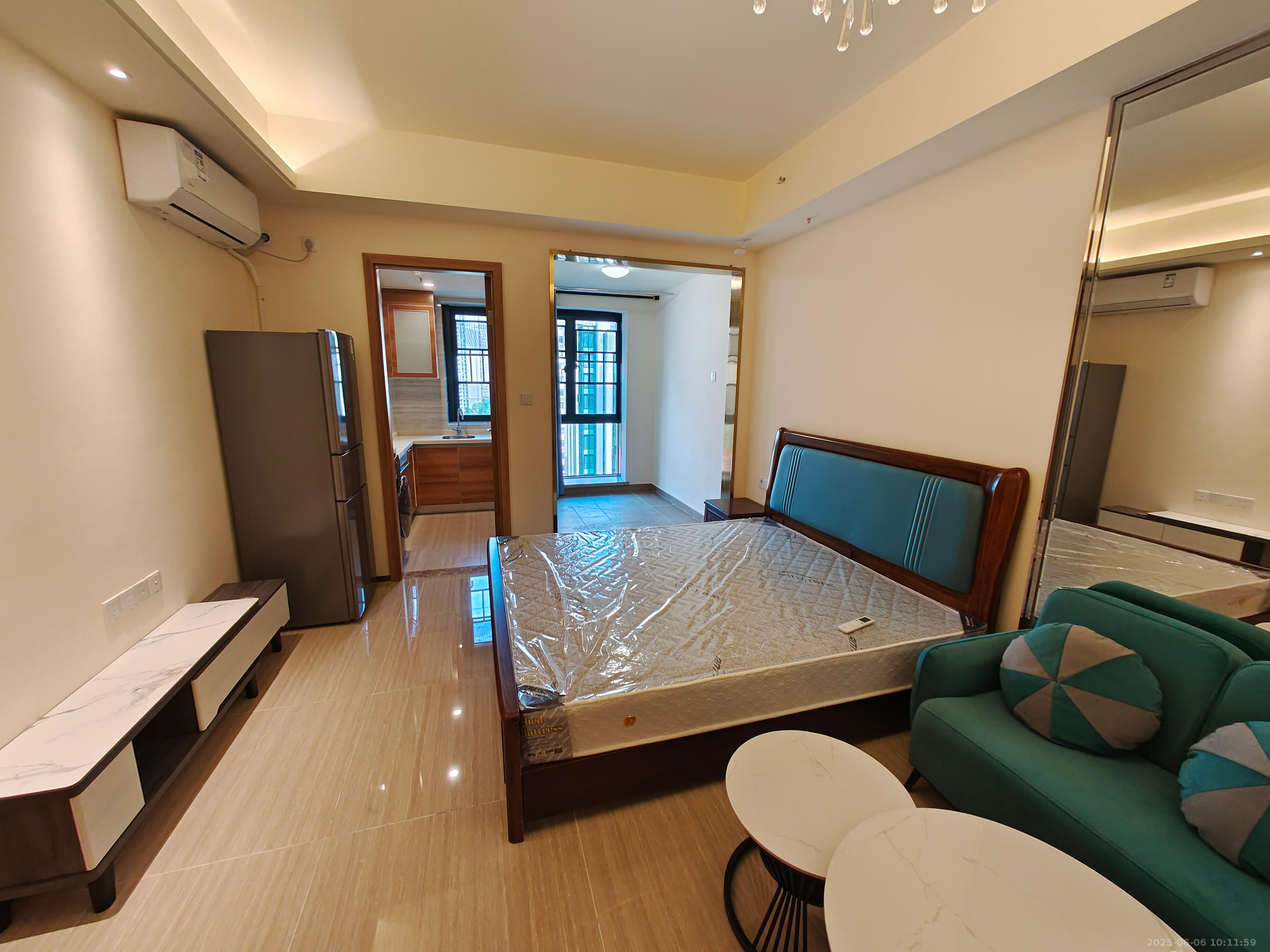 恒大华府 1室1厅1卫 1500.0元/月 恒大华府 1室1厅1卫 1500.0元/月室内图