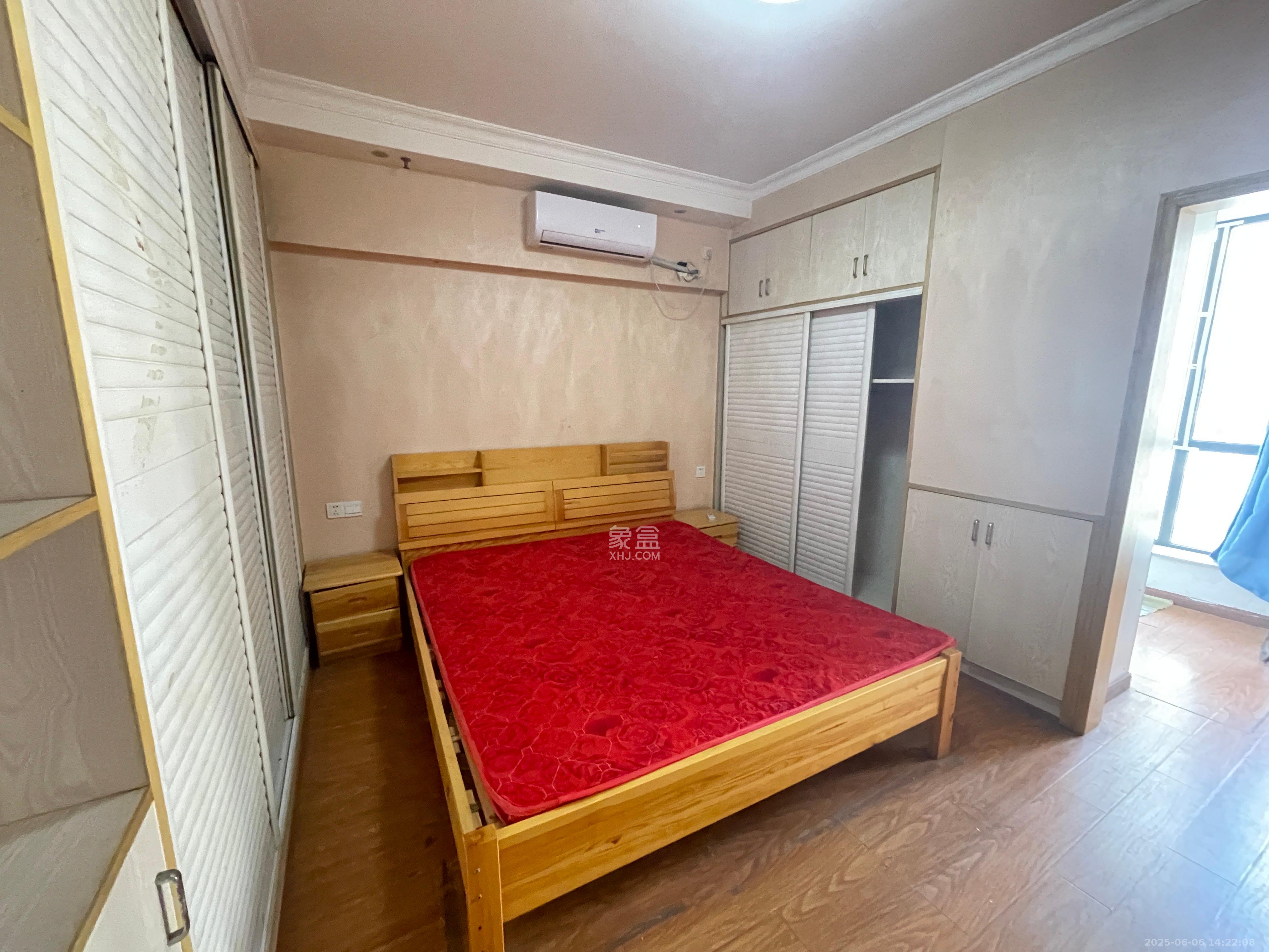 剑桥名门  1室1厅1卫   1500.00元/月室内图