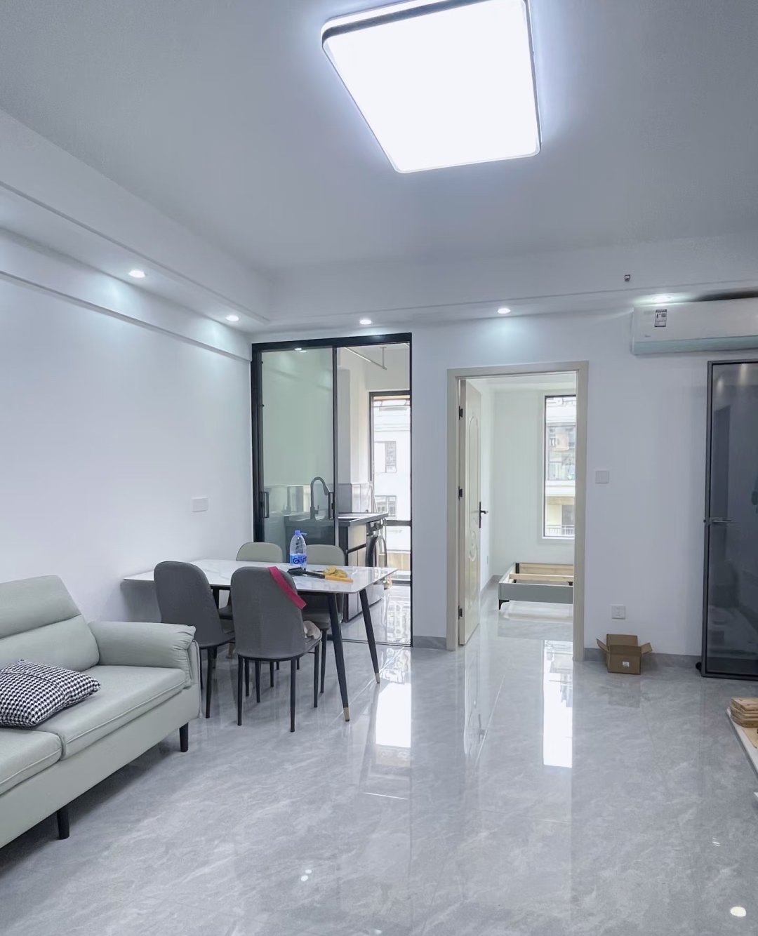 美的梧桐庄园 1室1厅1卫 1900.0元/月 美的梧桐庄园 1室1厅1卫 1900.0元/月室内图