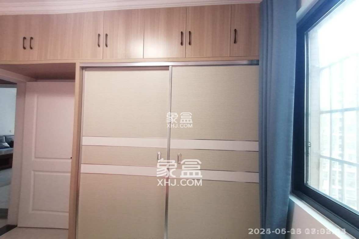 中悦领秀城  3室2厅1卫    1800.0元/月 中悦领秀城  3室2厅1卫    1800.0元/月室内图