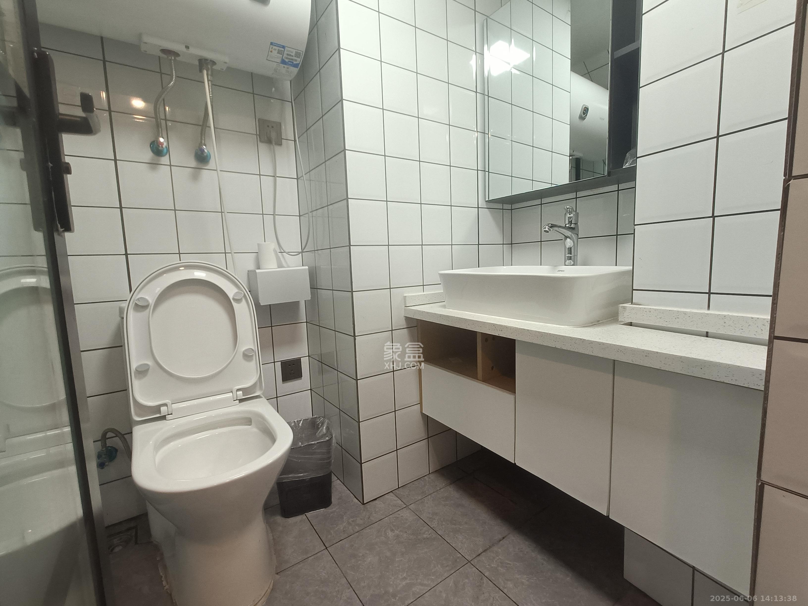 绿地长沙城际空间站(绿地新里佳苑) 1室0厅0卫 2100.0元/月 绿地长沙城际空间站(绿地新里佳苑) 1室0厅0卫 2100.0元/月室内图