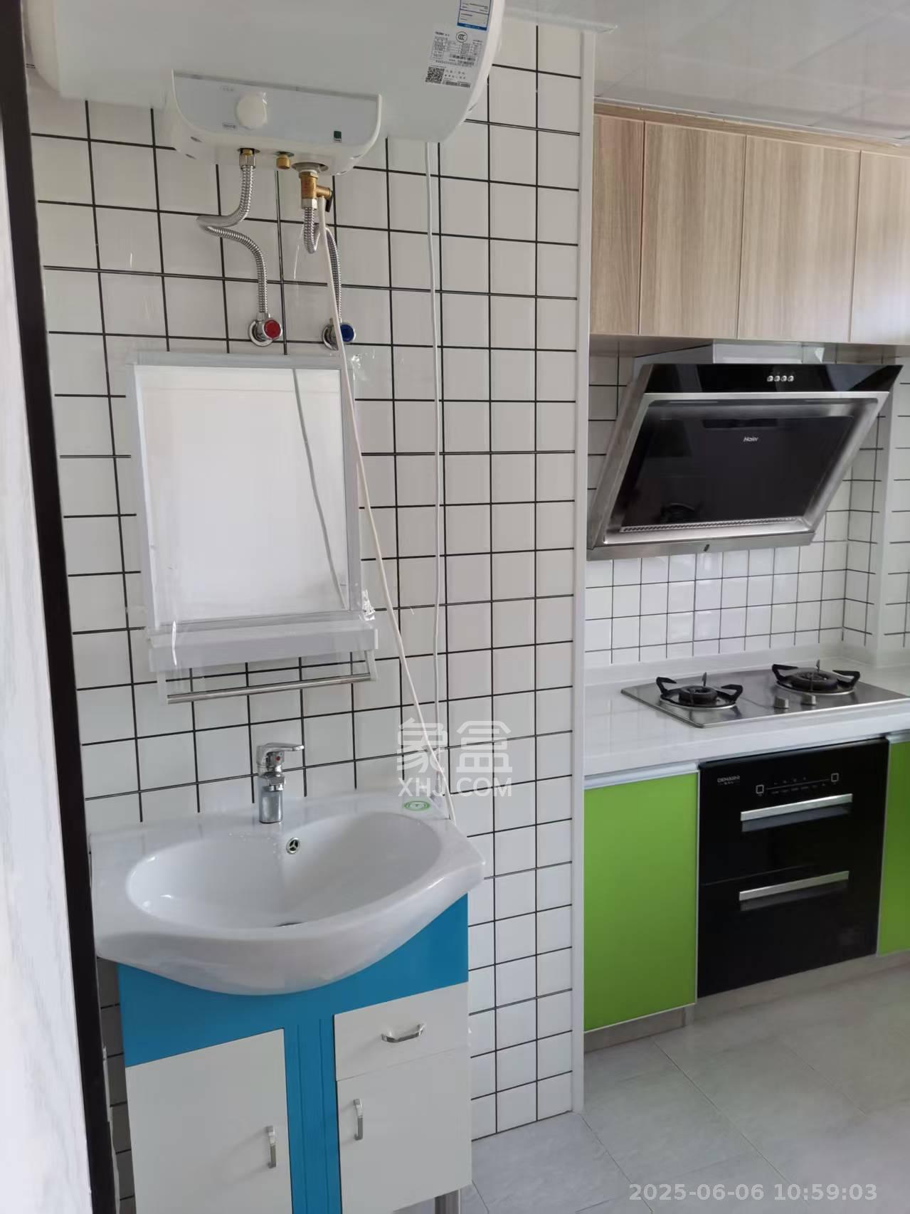 工商所宿舍(上碧湘街30号) 2室1厅1卫 2200.0元/月 工商所宿舍(上碧湘街30号) 2室1厅1卫 2200.0元/月室内图