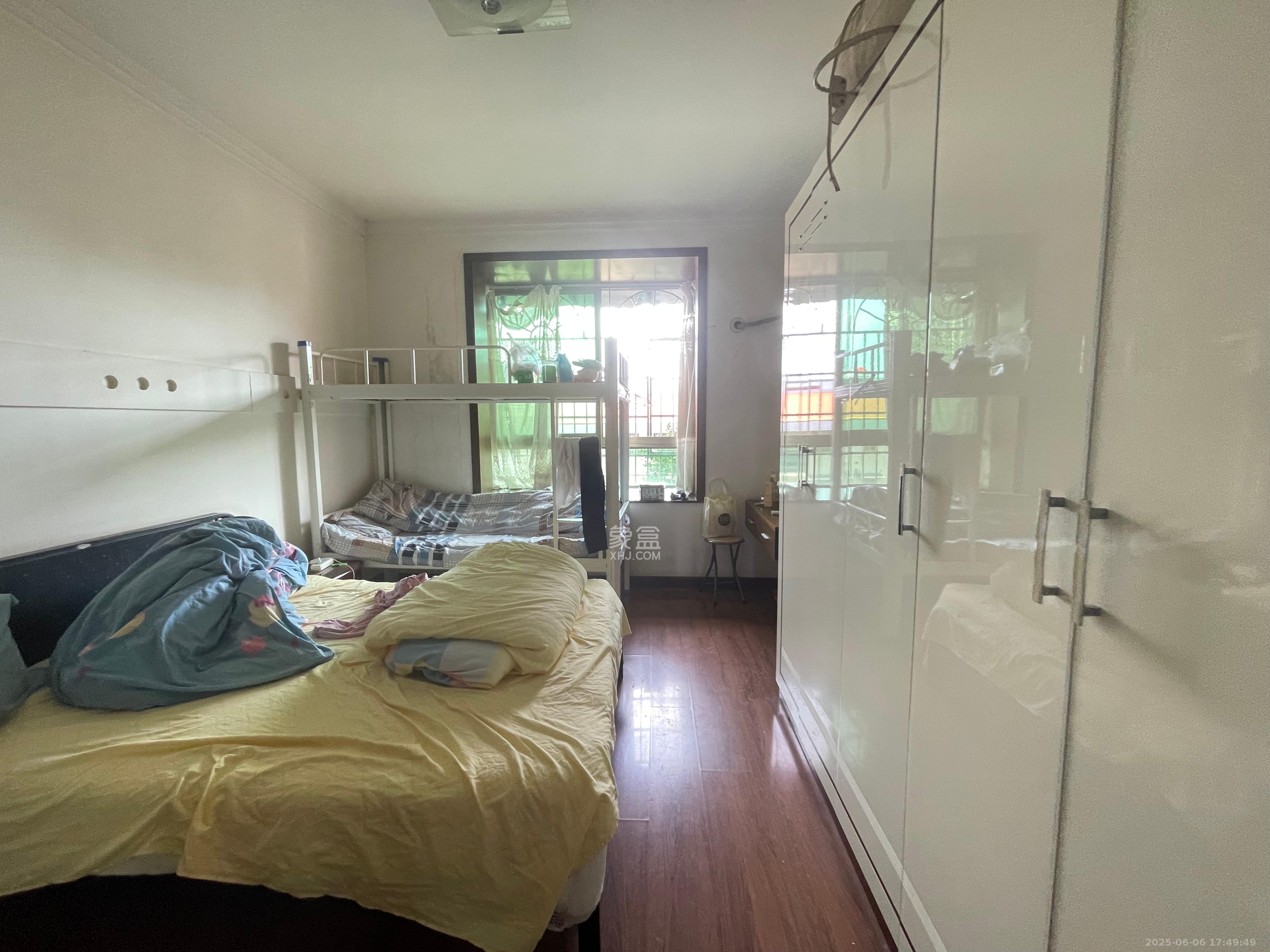 宏轩花苑  3室2厅2卫    2600.0元/月 宏轩花苑  3室2厅2卫    2600.0元/月室内图