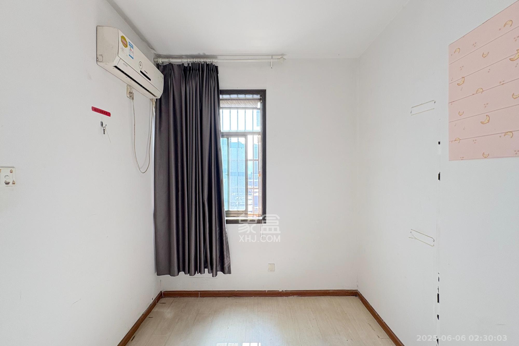 王府井公寓（福源公寓）  3室2厅1卫    200.0万其他