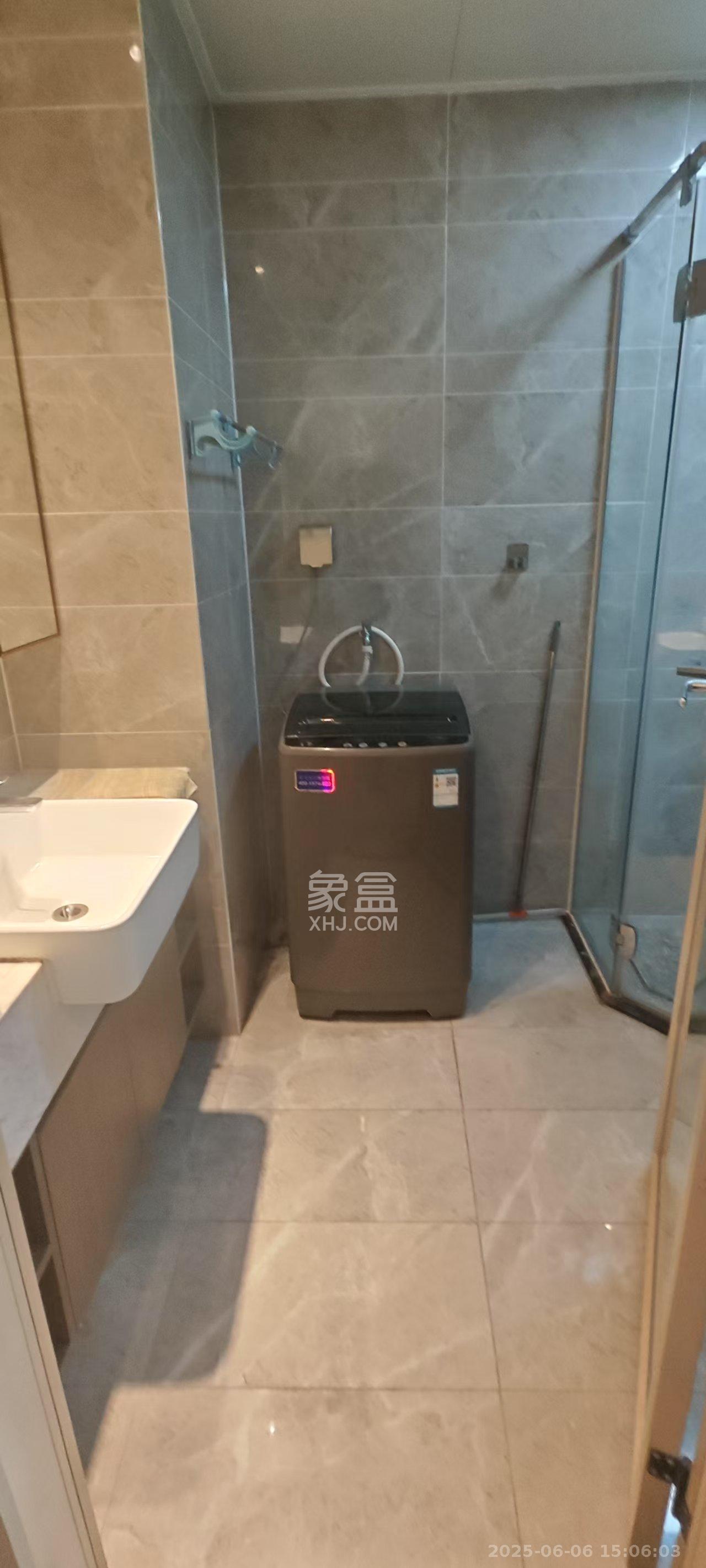 福天藏郡院子  1室1厅1卫    1100.0元/月 福天藏郡院子  1室1厅1卫    1100.0元/月室内图