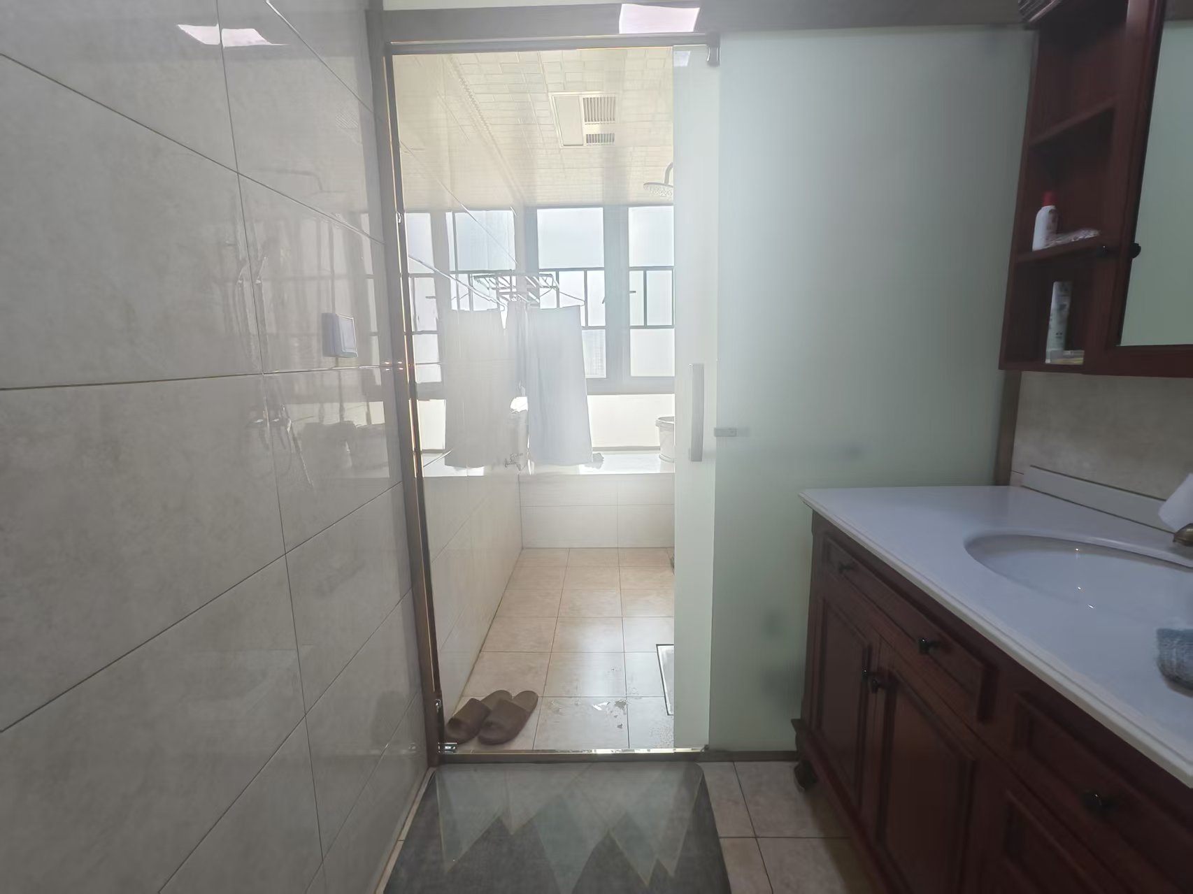 碧桂园锦岸 5室2厅3卫 168.0万 碧桂园锦岸 5室2厅3卫 168.0万室内图