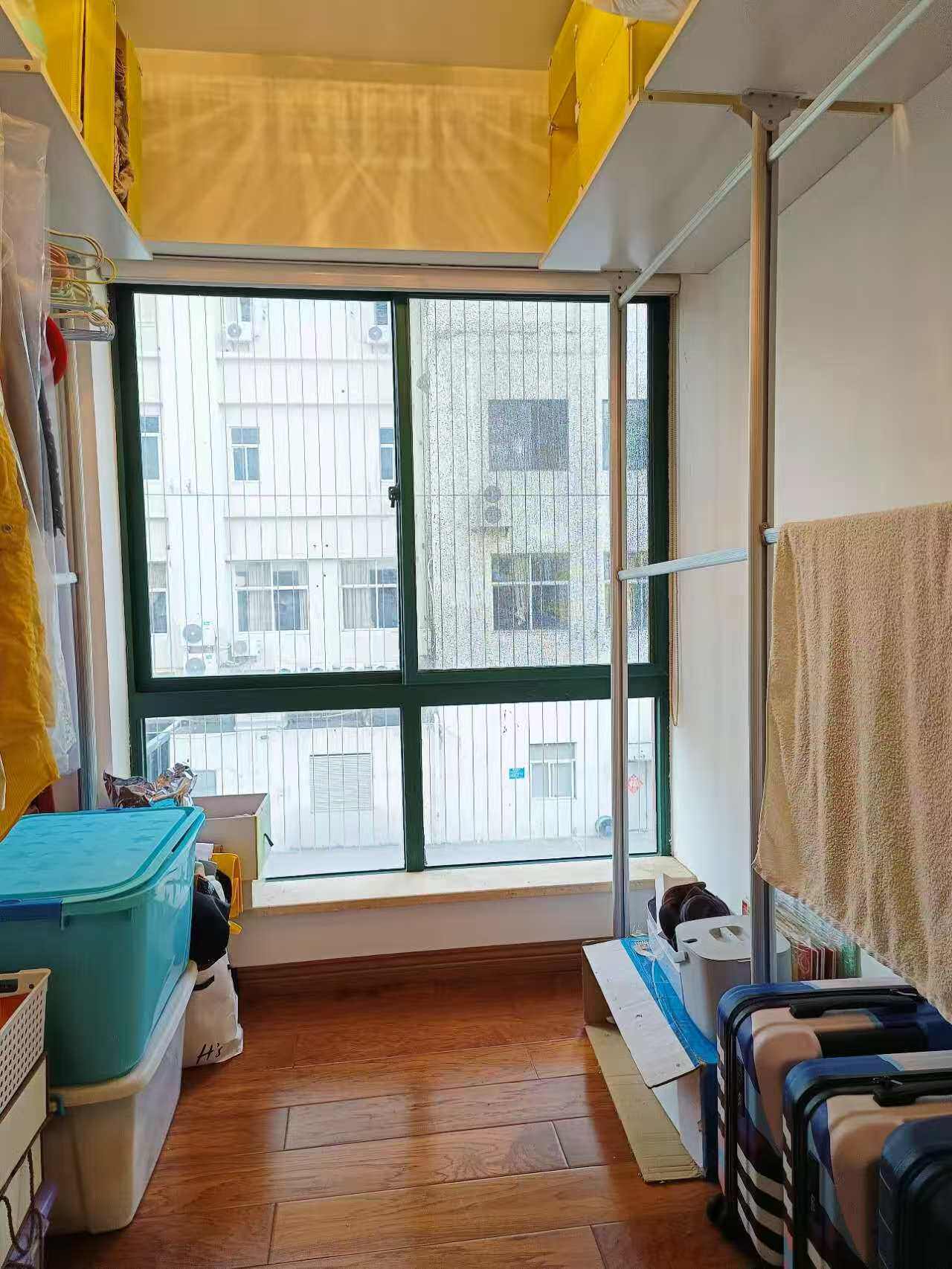 御景峰 1室2厅1卫 138.0万 御景峰 1室2厅1卫 138.0万室内图