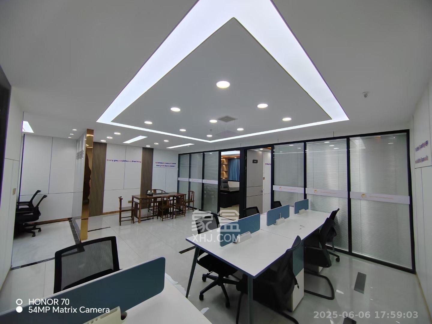 百脑汇大厦(友阿百货) 3室1厅1卫 6200.0元/月 百脑汇大厦(友阿百货) 3室1厅1卫 6200.0元/月室内图