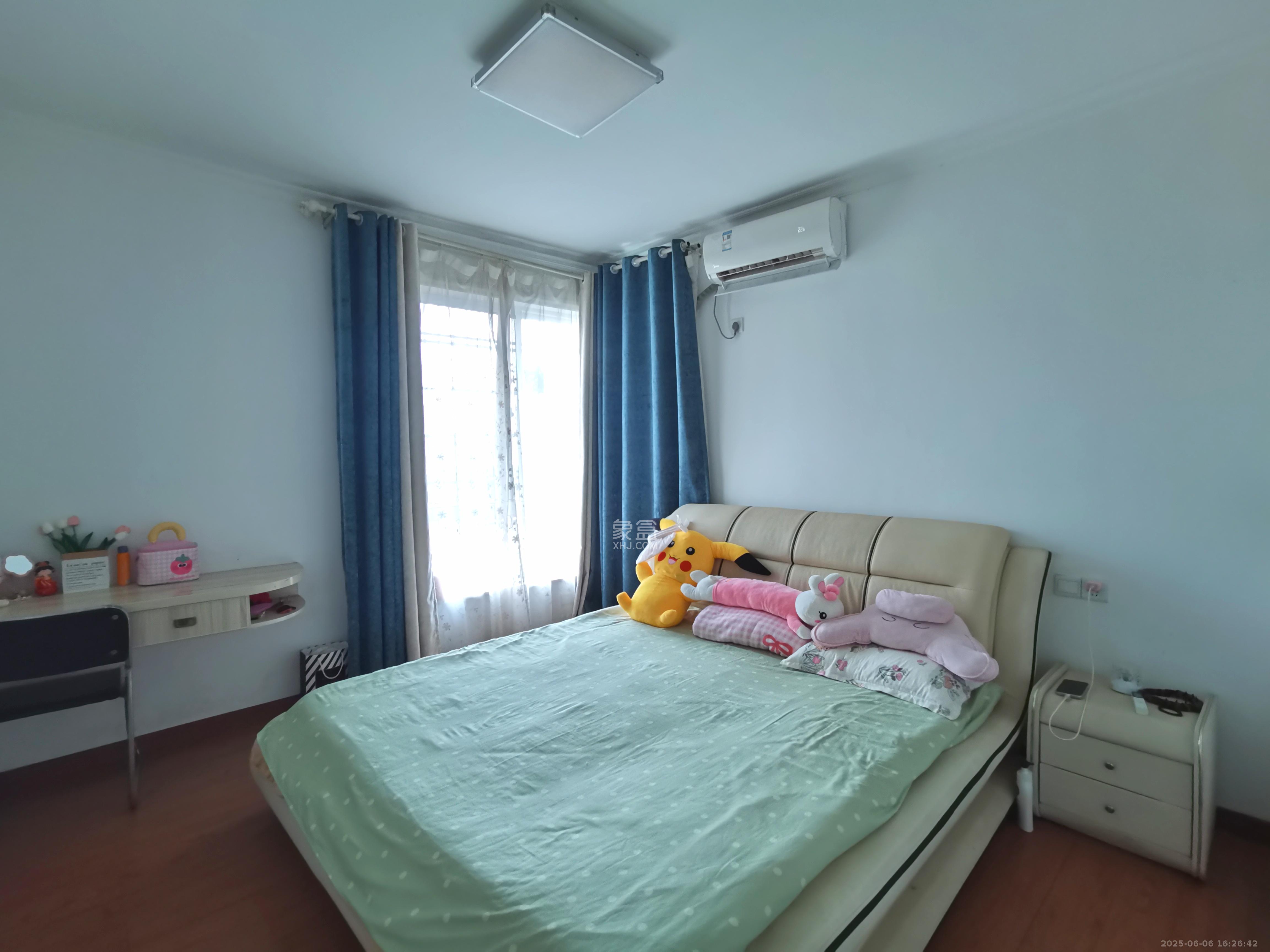 山语城一期  2室1厅1卫   1800.00元/月室内图