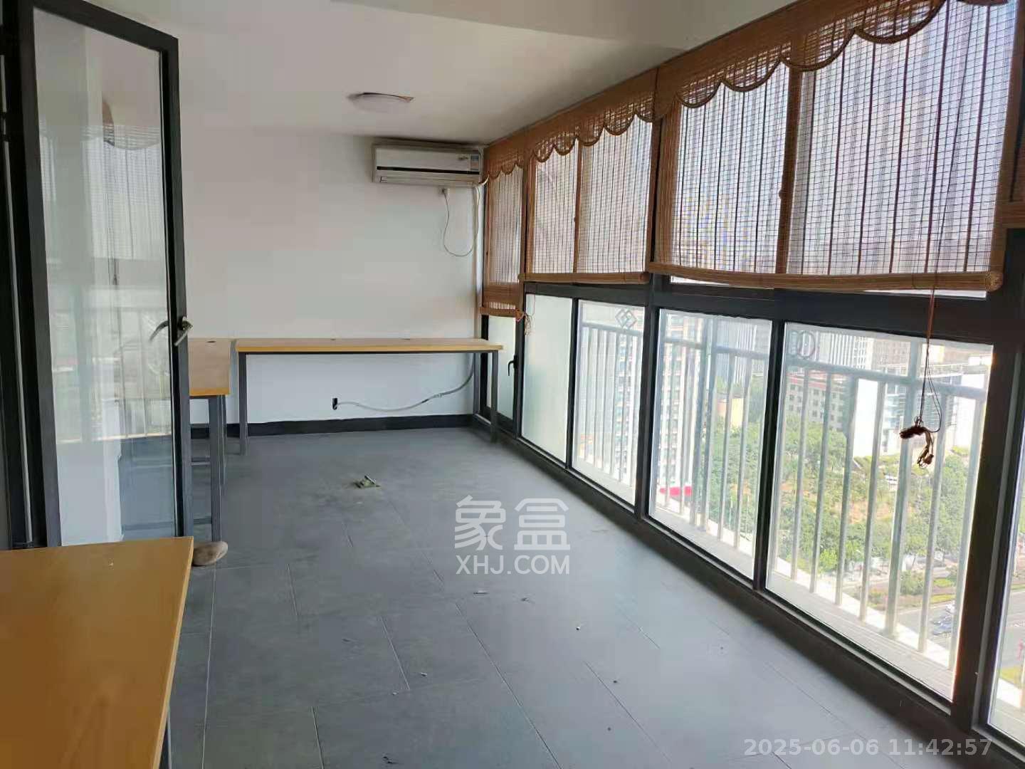 BOBO天下城(CTA财富中心) 2室2厅1卫 2500.0元/月 BOBO天下城(CTA财富中心) 2室2厅1卫 2500.0元/月室内图