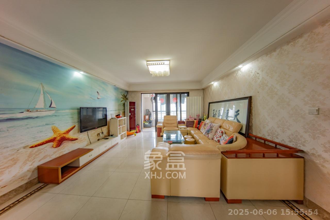 中海国际一期 4室2厅2卫 3500.0元/月 中海国际一期 4室2厅2卫 3500.0元/月室内图