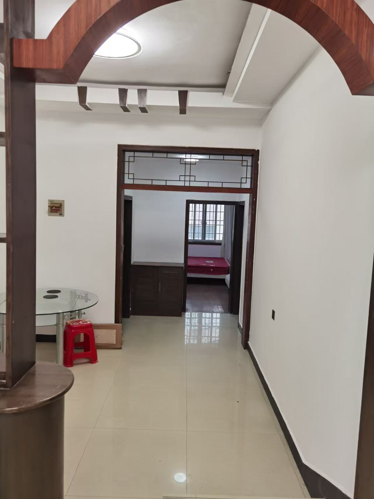 财富地带 3室2厅2卫 2500.0元/月 财富地带 3室2厅2卫 2500.0元/月室内图