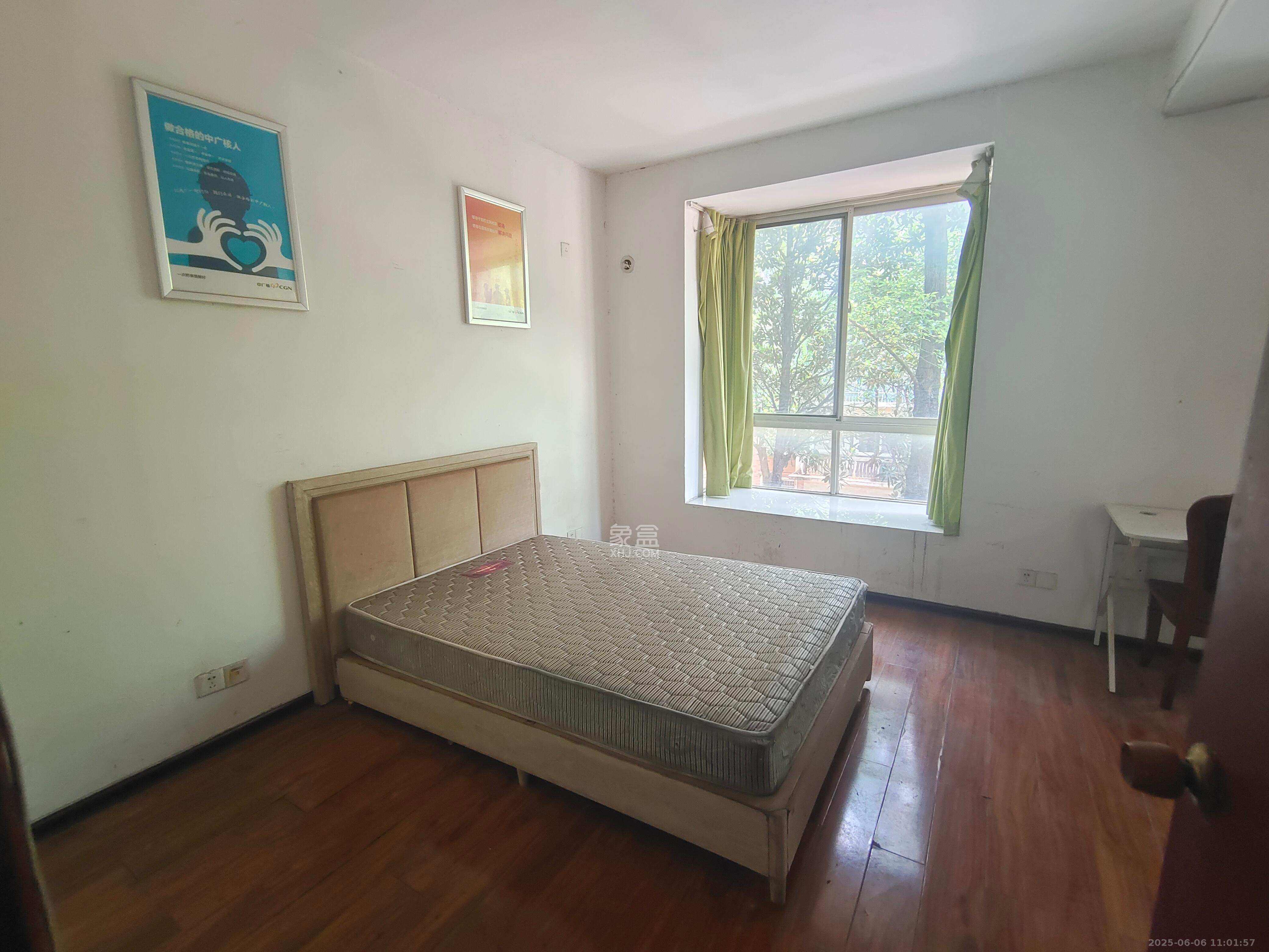 仁和雨花家园 4室2厅2卫 2600.0元/月 仁和雨花家园 4室2厅2卫 2600.0元/月室内图