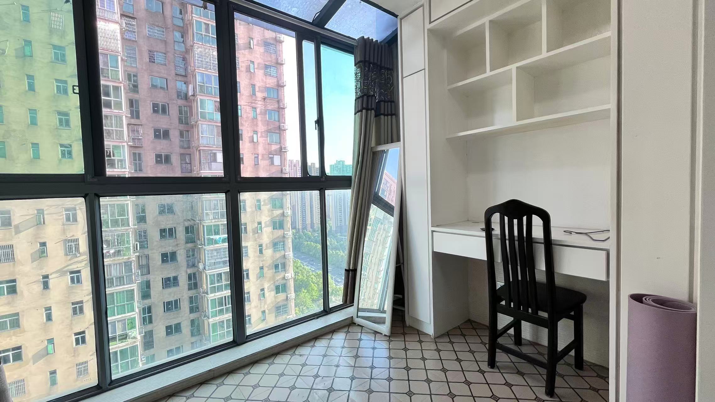 鹏利广场 1室1厅1卫 1200.0元/月 鹏利广场 1室1厅1卫 1200.0元/月室内图