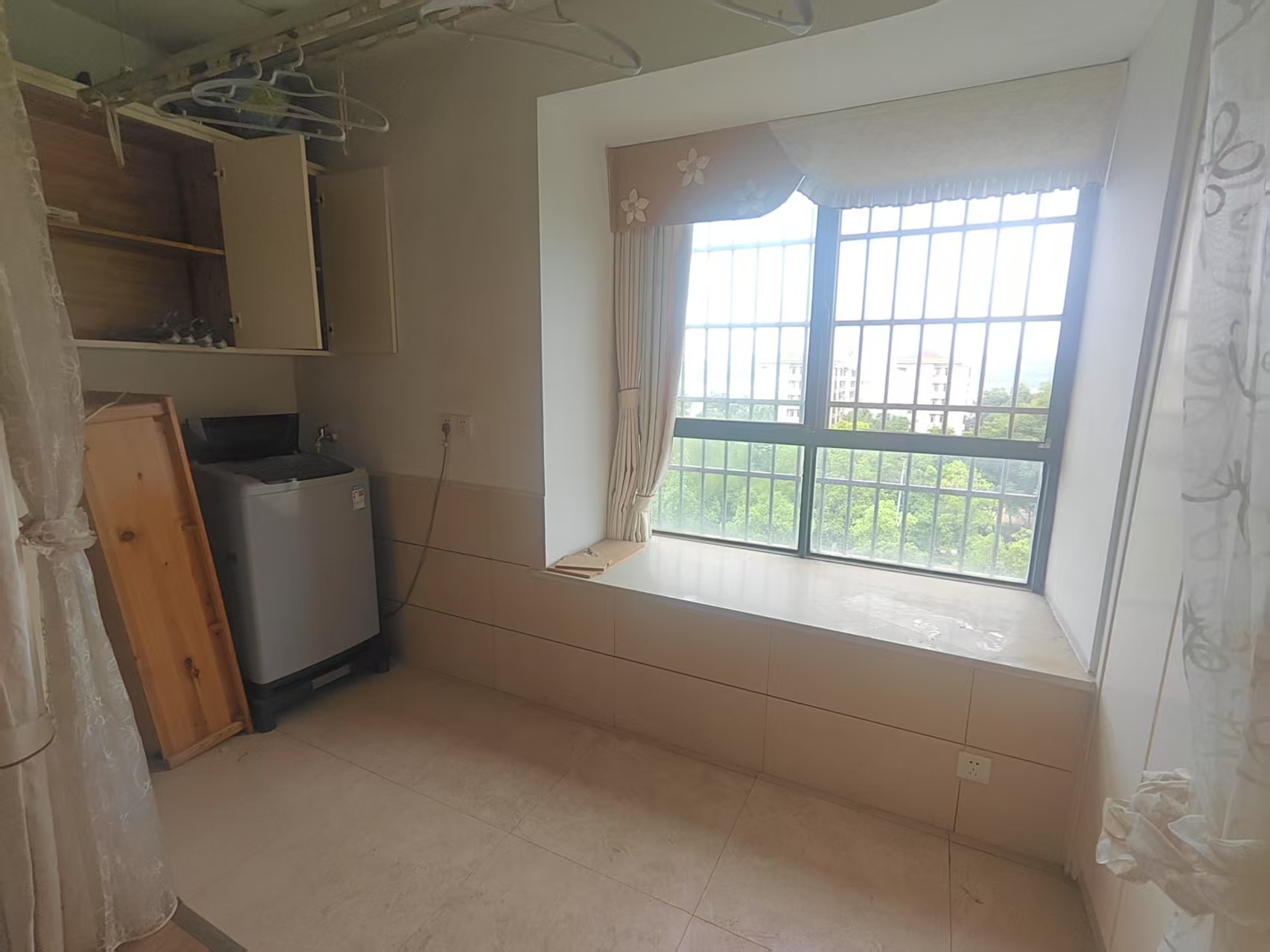 梓怡华府 2室2厅1卫 1000.0元/月 梓怡华府 2室2厅1卫 1000.0元/月室内图