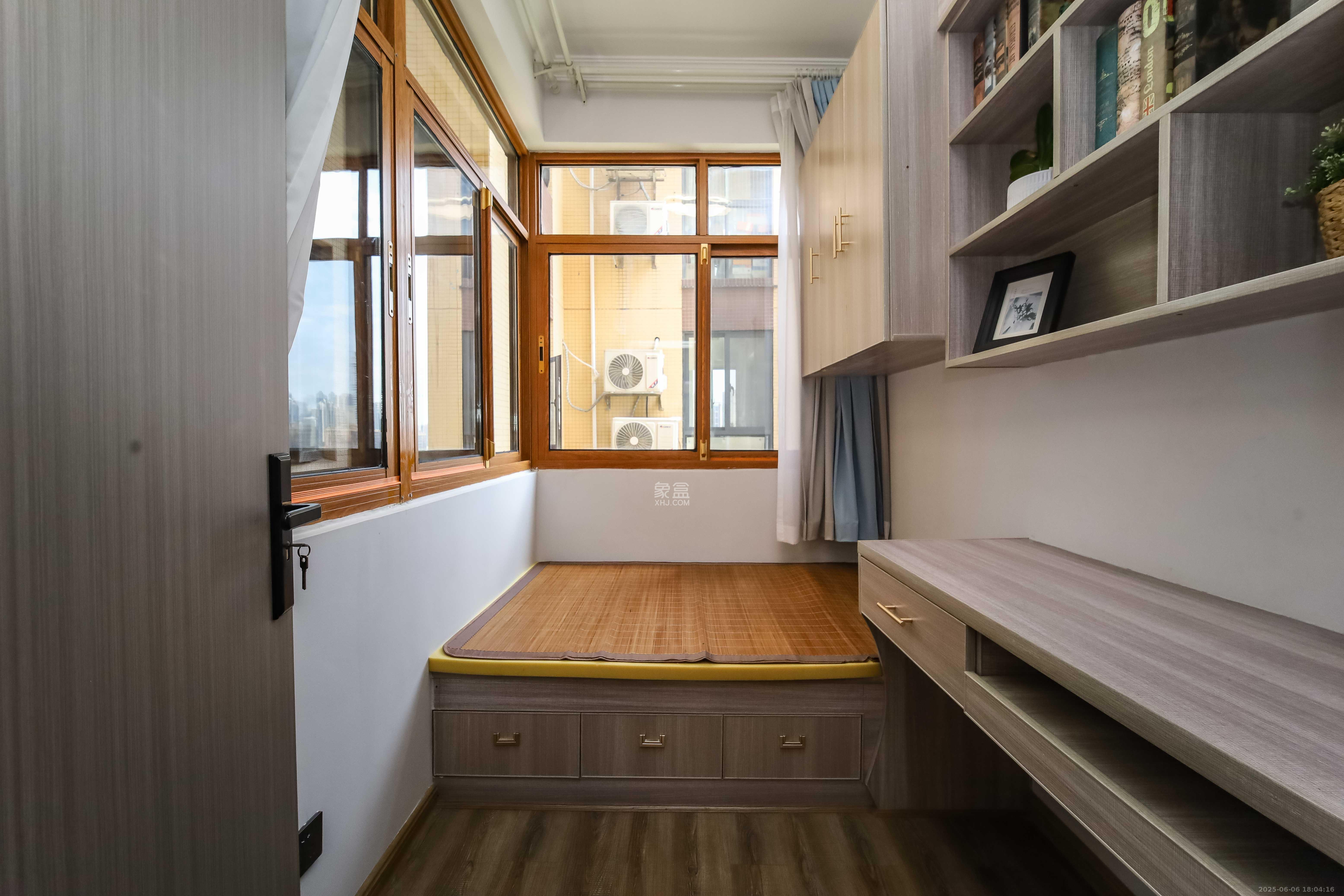 锦湘国际星城四期(金丽苑) 1室1厅1卫 134.8万 锦湘国际星城四期(金丽苑) 1室1厅1卫 134.8万卧室