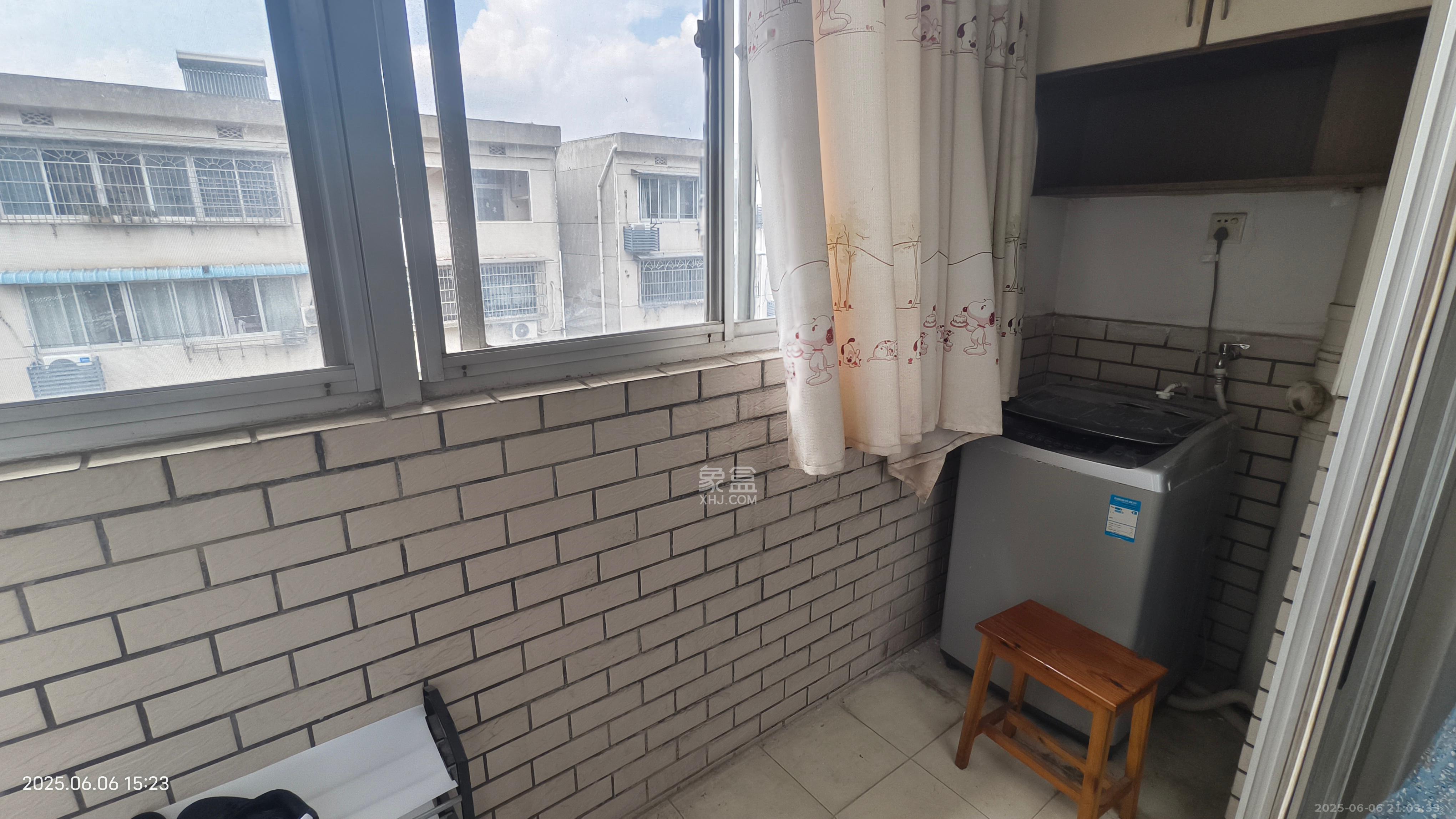 金科园 4室2厅2卫 3000.0元/月 金科园 4室2厅2卫 3000.0元/月室内图