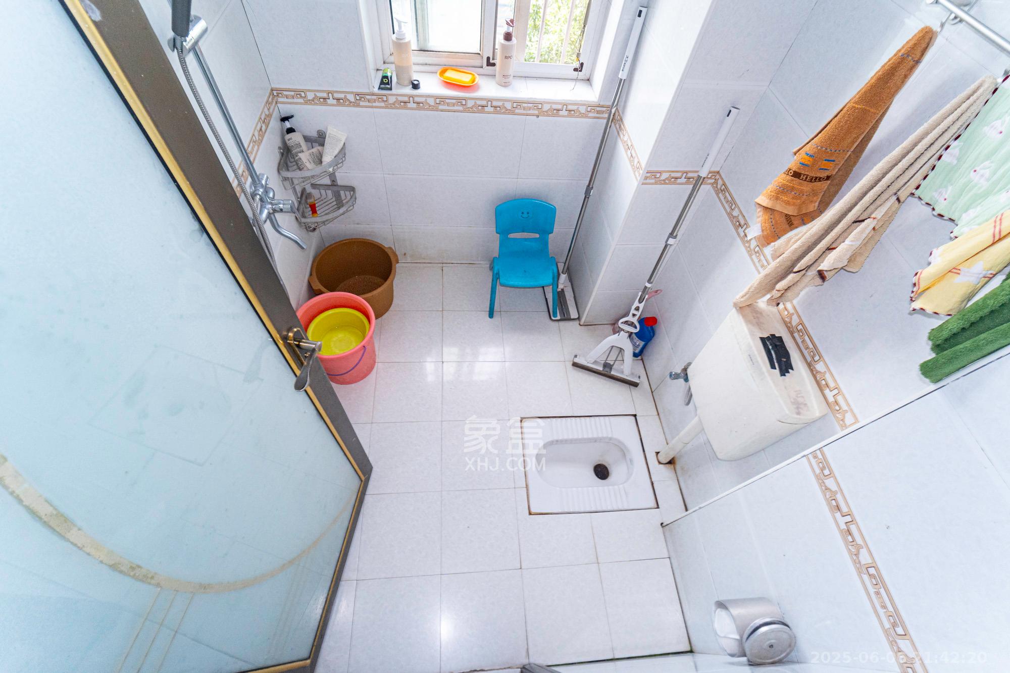 时代星城 3室2厅2卫 67.0万 时代星城 3室2厅2卫 67.0万卫生间