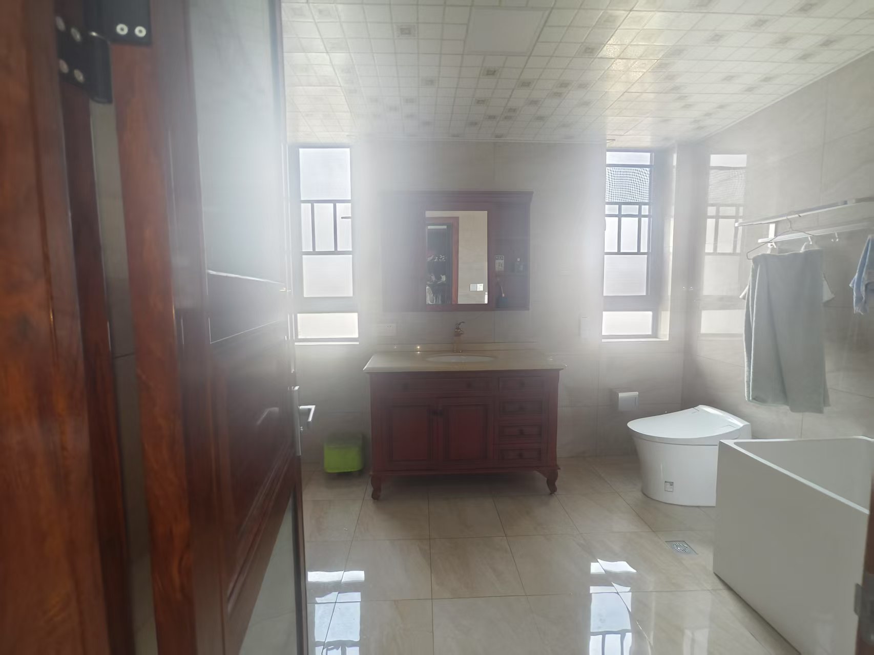 碧桂园锦岸 5室2厅3卫 168.0万 碧桂园锦岸 5室2厅3卫 168.0万室内图