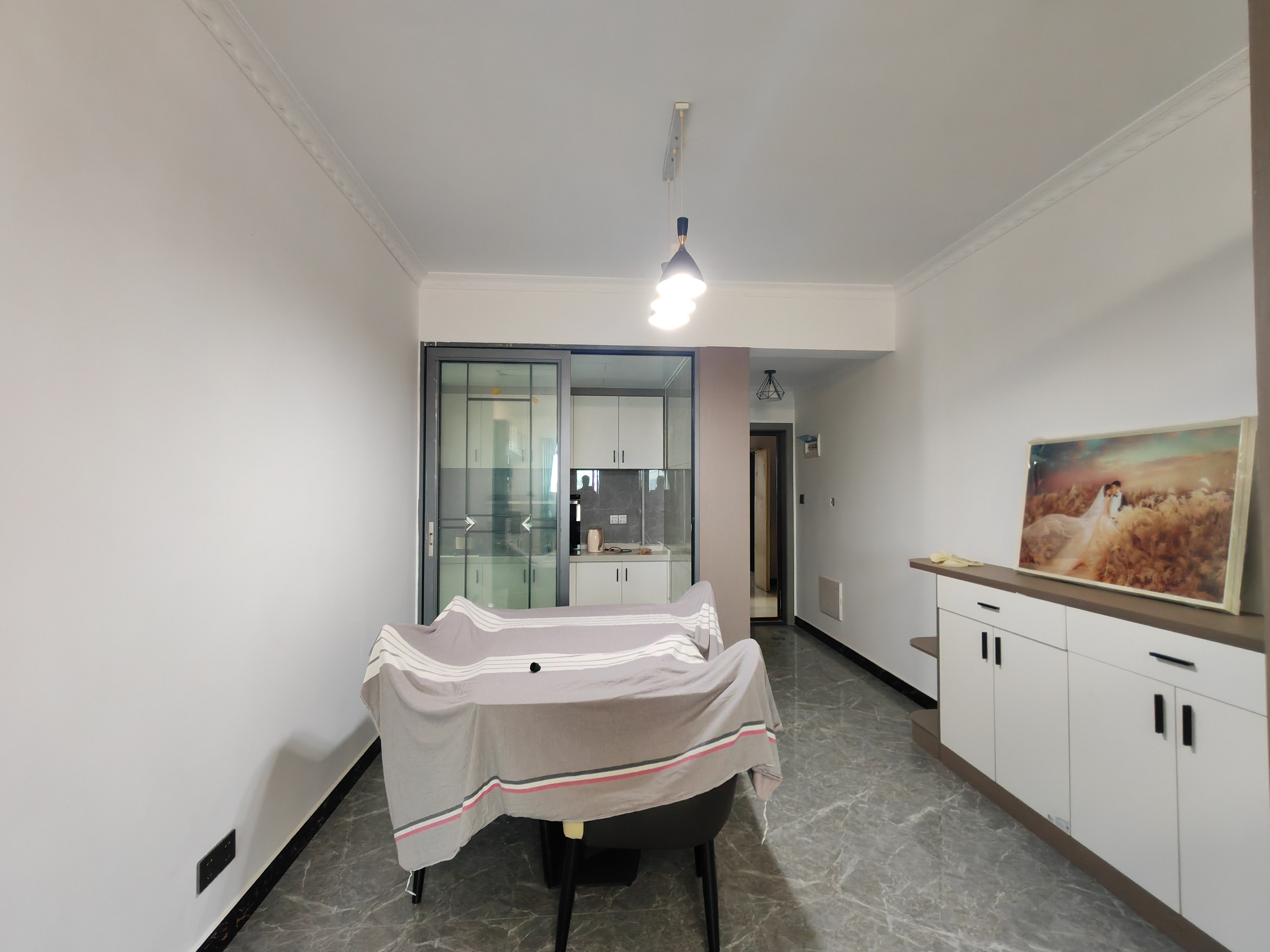 锦绣欣城 3室2厅1卫 1800.0元/月 锦绣欣城 3室2厅1卫 1800.0元/月室内图