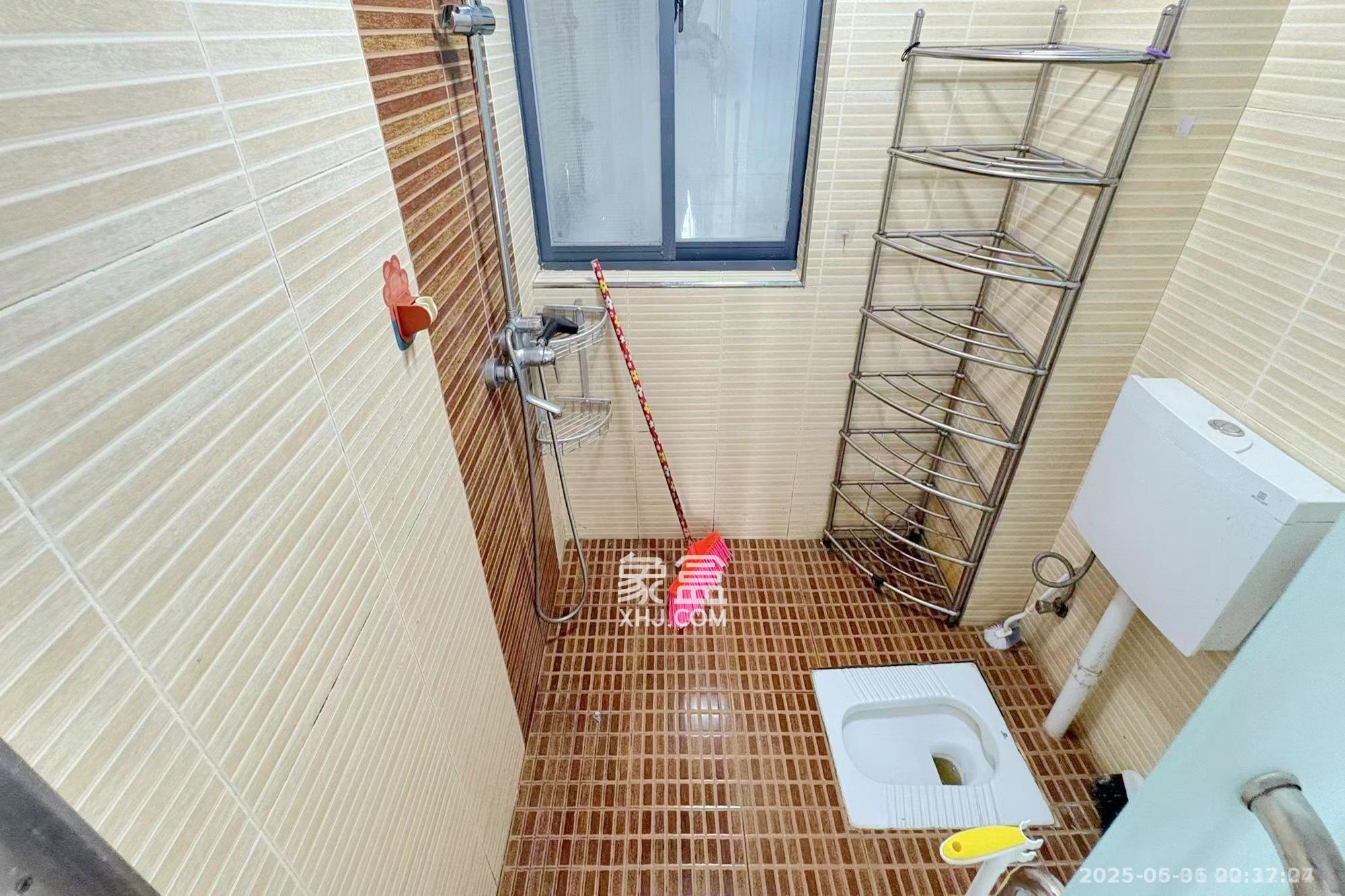 领航江阁  3室2厅1卫   3000.00元/月室内图
