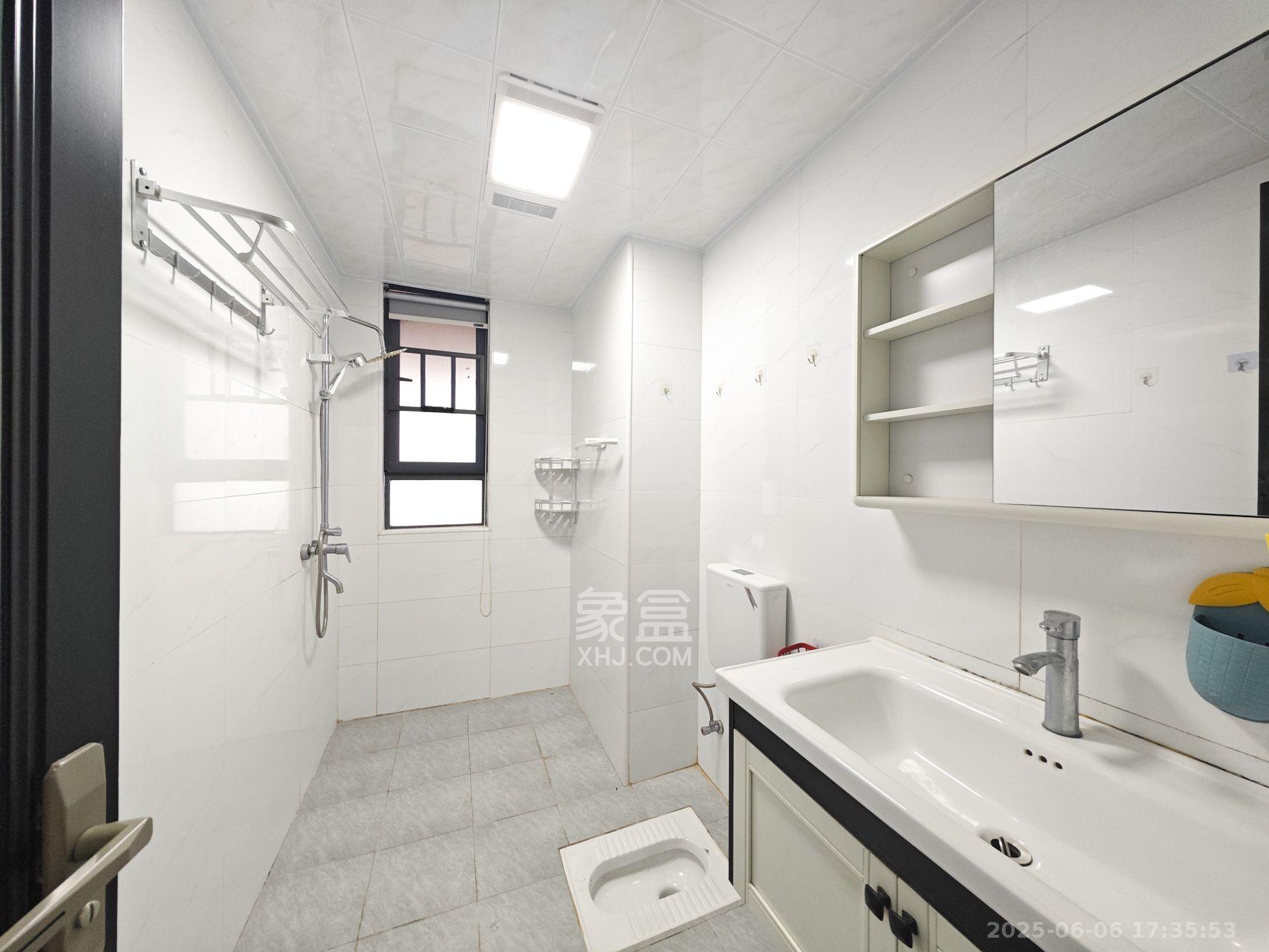 碧桂园南城首府(东宸林海) 1室0厅0卫 2500.0元/月 碧桂园南城首府(东宸林海) 1室0厅0卫 2500.0元/月室内图