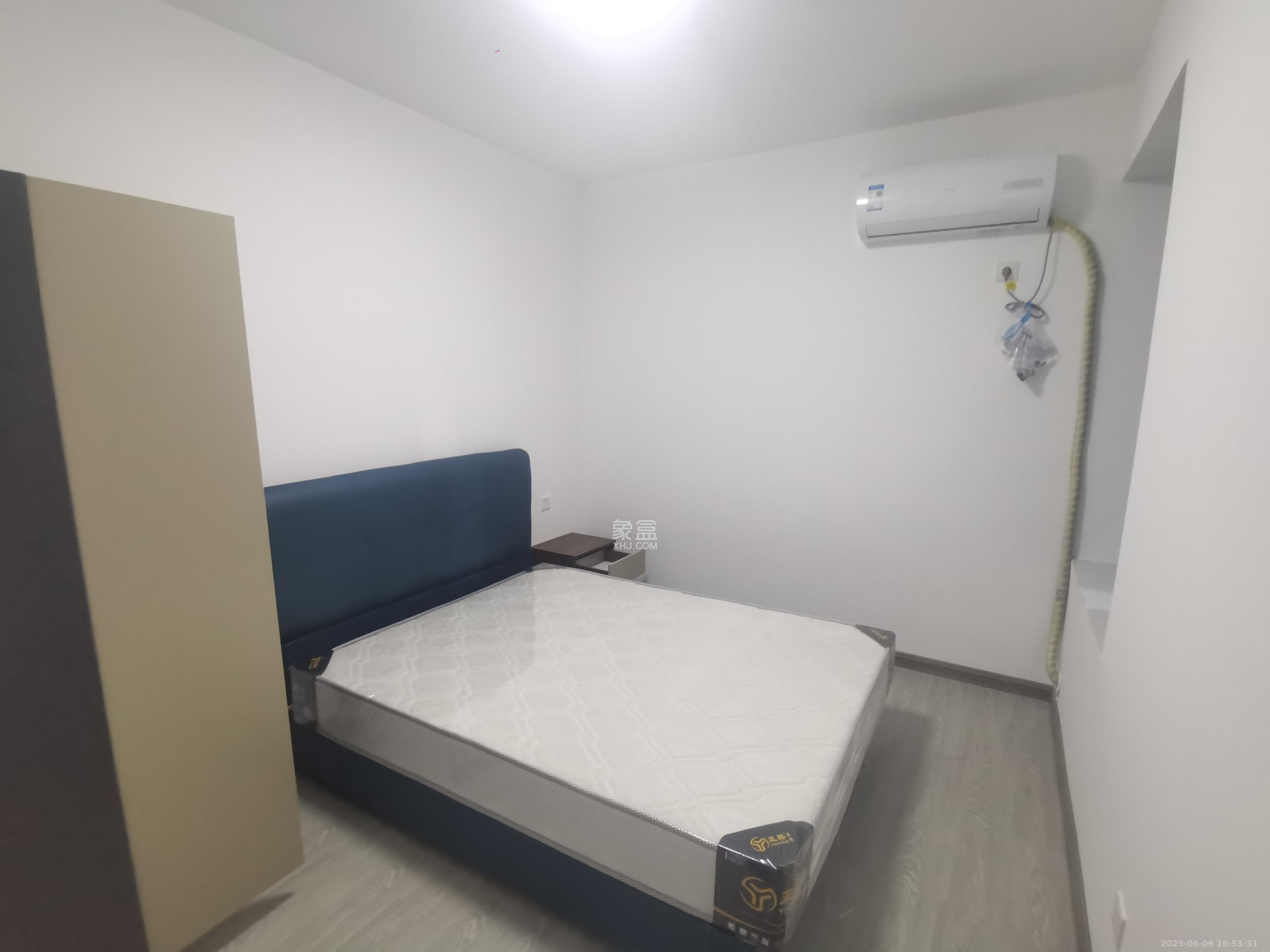 明发阅江悦府  3室2厅1卫   2200.00元/月室内图