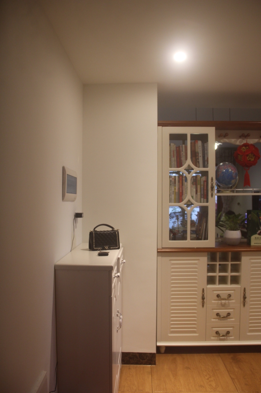 海悦东方  2室2厅1卫    3500.0元/月 海悦东方  2室2厅1卫    3500.0元/月室内图