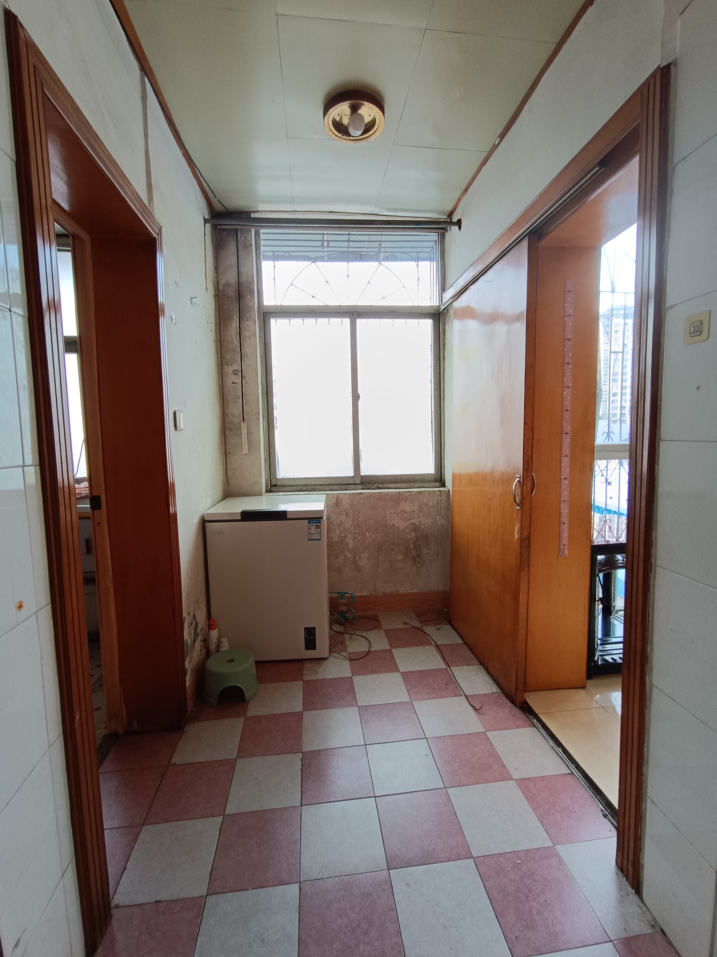 市中心烟草公司宿舍 2室1厅1卫 900.0元/月 市中心烟草公司宿舍 2室1厅1卫 900.0元/月室内图