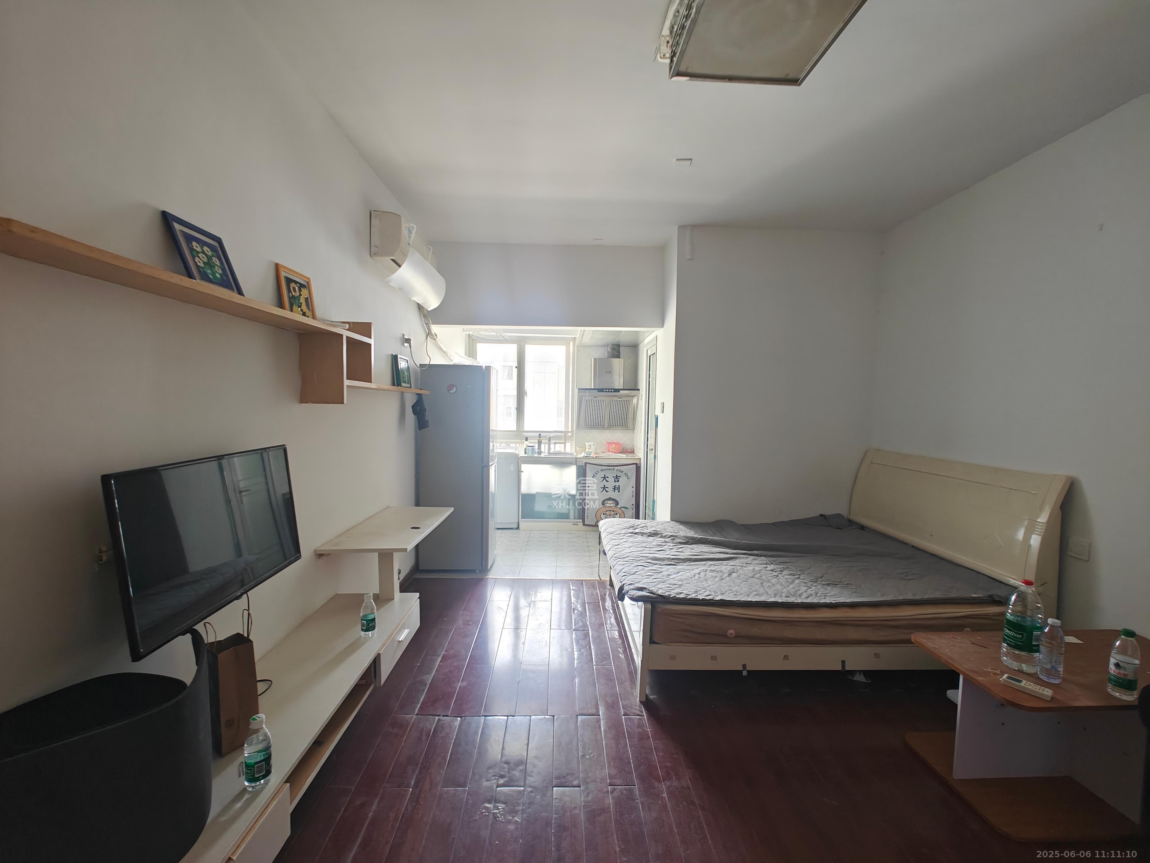 汇都公寓 1室1厅1卫 1300.0元/月 汇都公寓 1室1厅1卫 1300.0元/月室内图