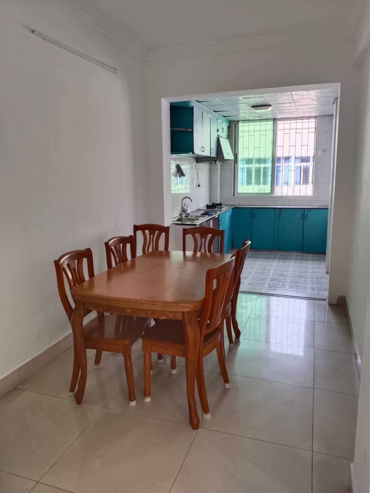 昌茂花园 3室2厅1卫 1800.0元/月 昌茂花园 3室2厅1卫 1800.0元/月室内图