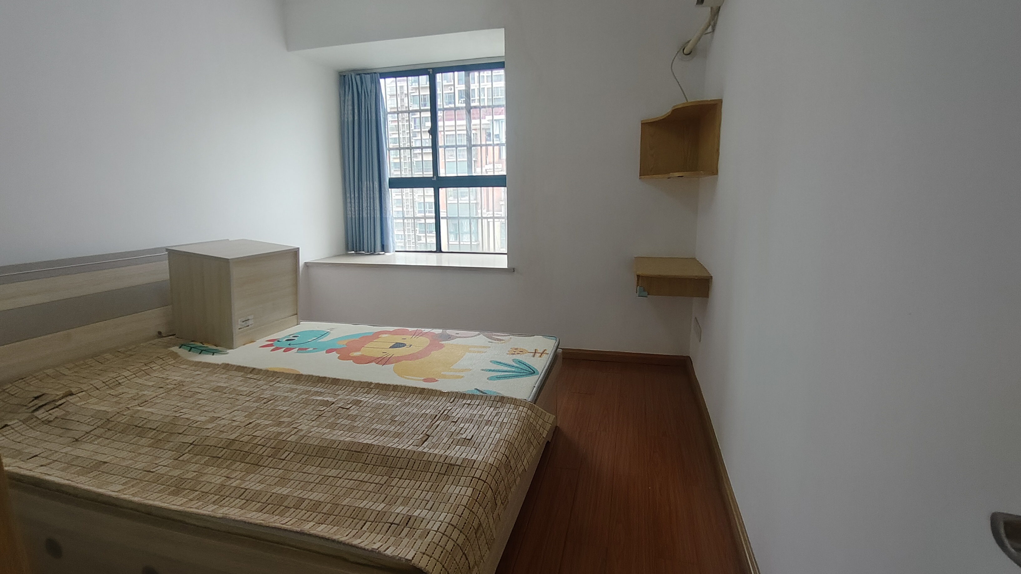 云顶上品  2室2厅1卫    39.8万 云顶上品  2室2厅1卫    39.8万室内图