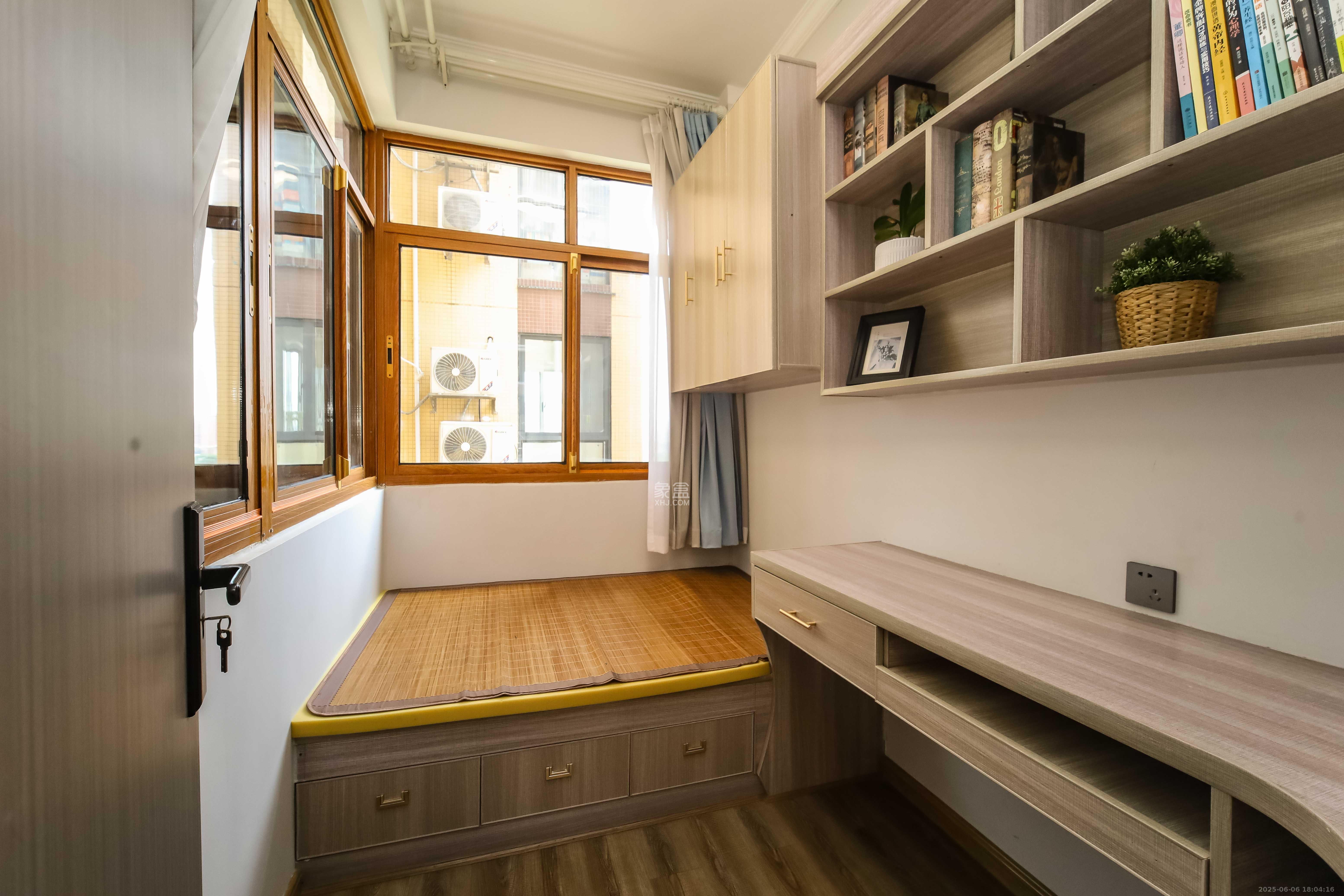 锦湘国际星城四期(金丽苑) 1室1厅1卫 134.8万 锦湘国际星城四期(金丽苑) 1室1厅1卫 134.8万卧室